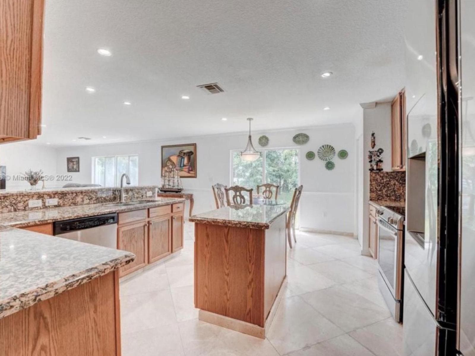 Serene Room in Miramar's High-End Estate gallery photo in Miramar, FL — image 13