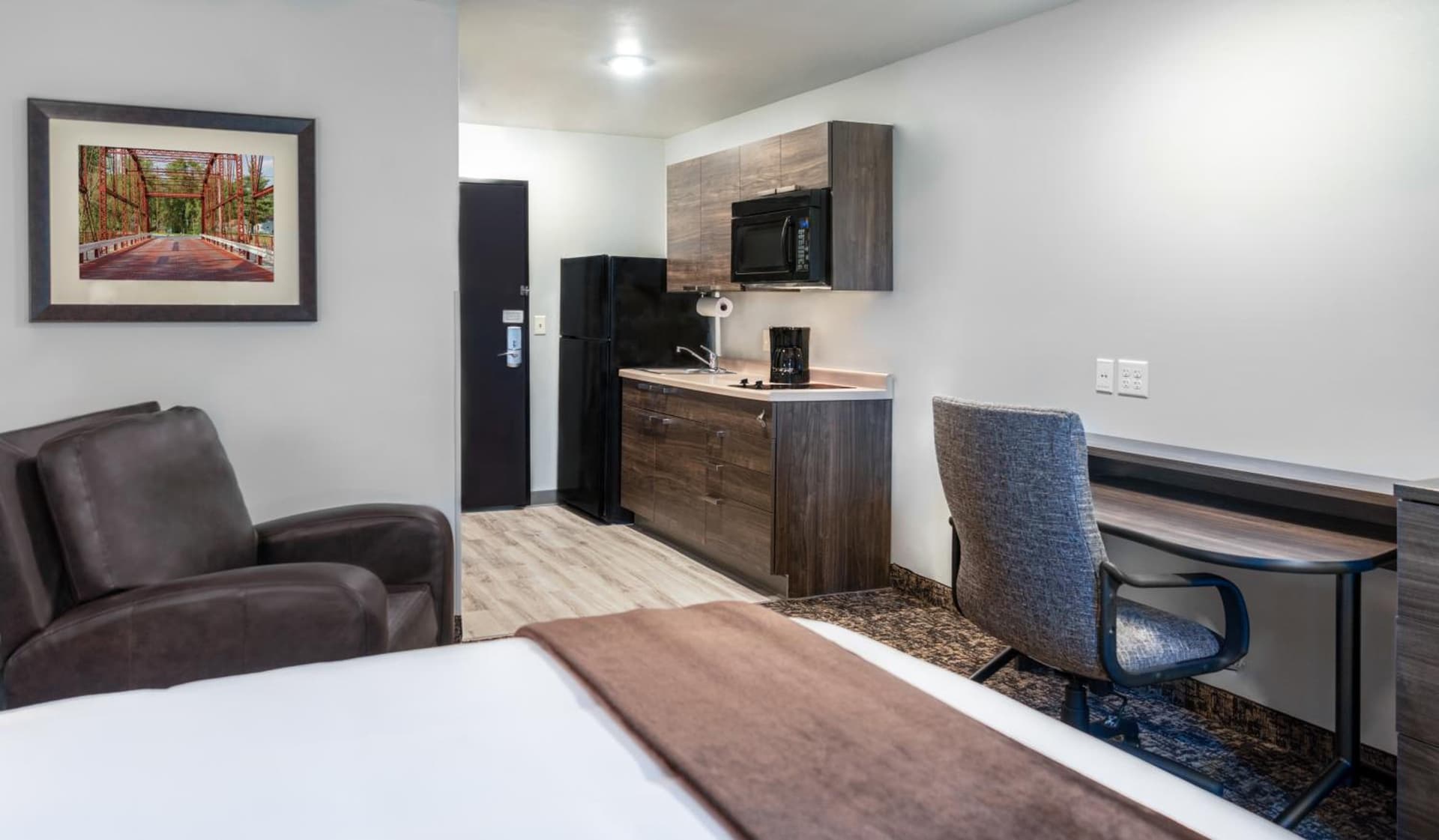 My Place Hotel-Jacksonville-Camp Lejeune, NC gallery photo in Jacksonville, NC — image 21