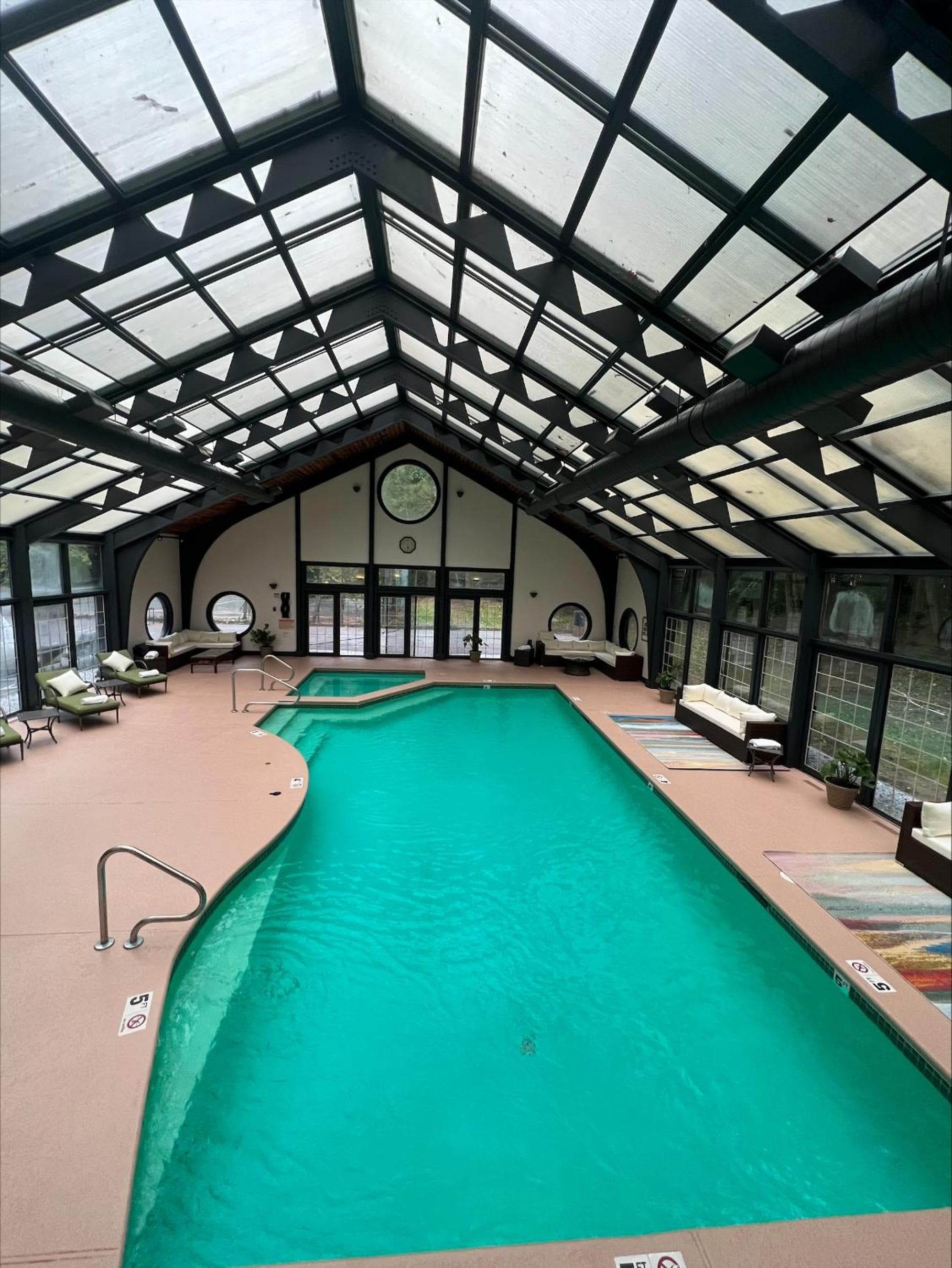 Chateau Merrimack Hotel & Spa gallery photo in Tyngsboro — image 34