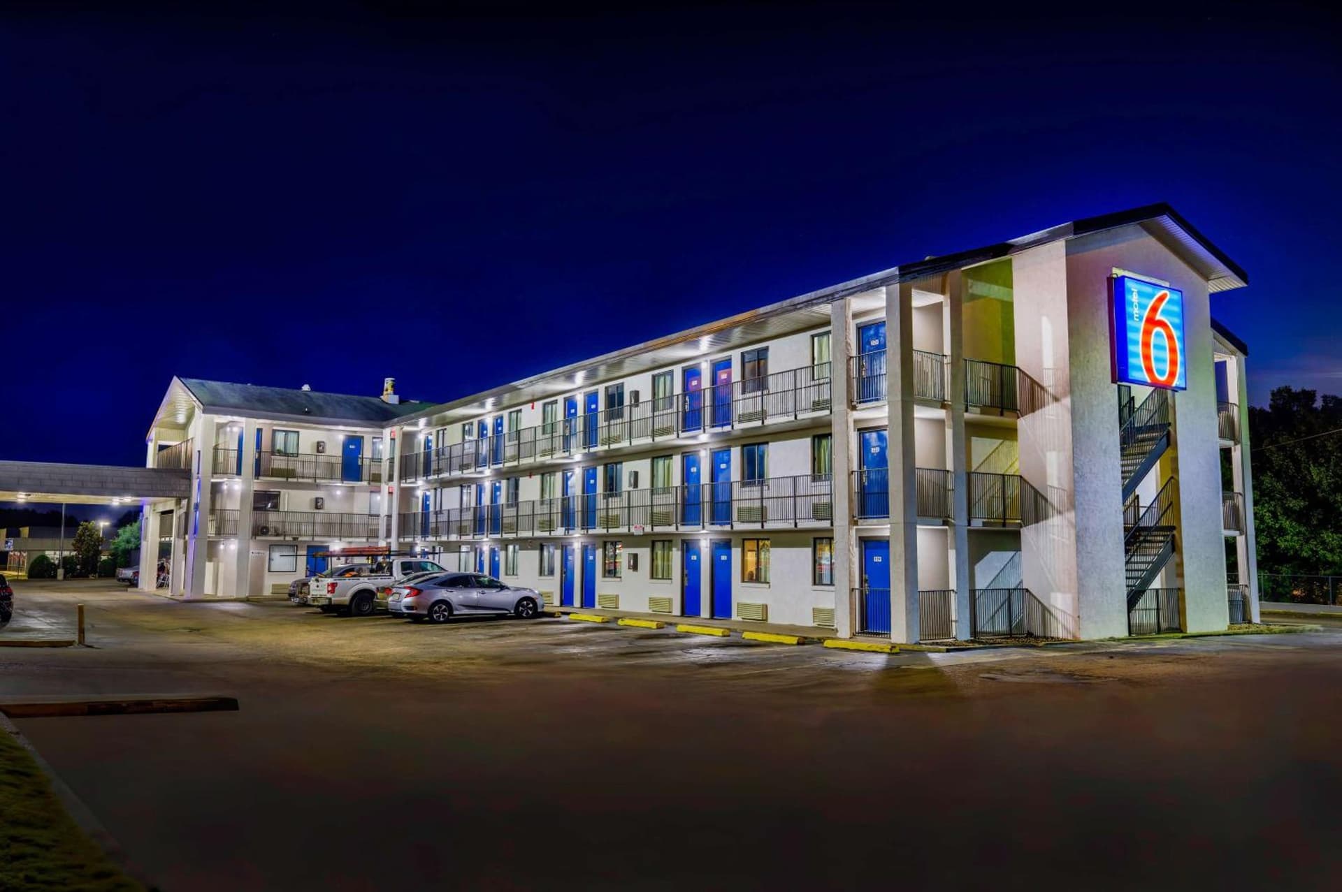 Motel 6-Jackson, MS interior in Jackson, MS — gallery photo 2