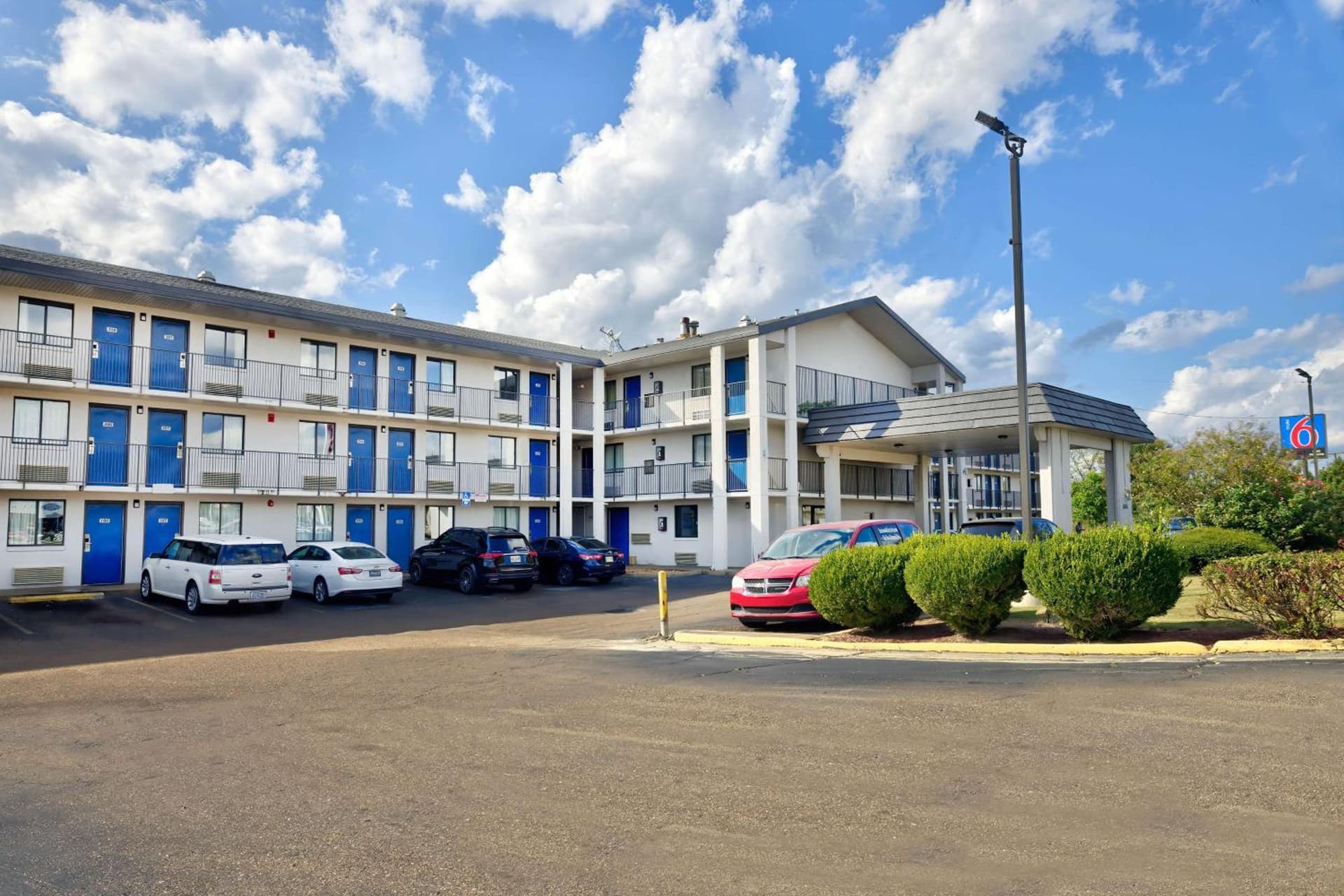 Motel 6-Jackson, MS property views in Jackson, MS — gallery photo 3