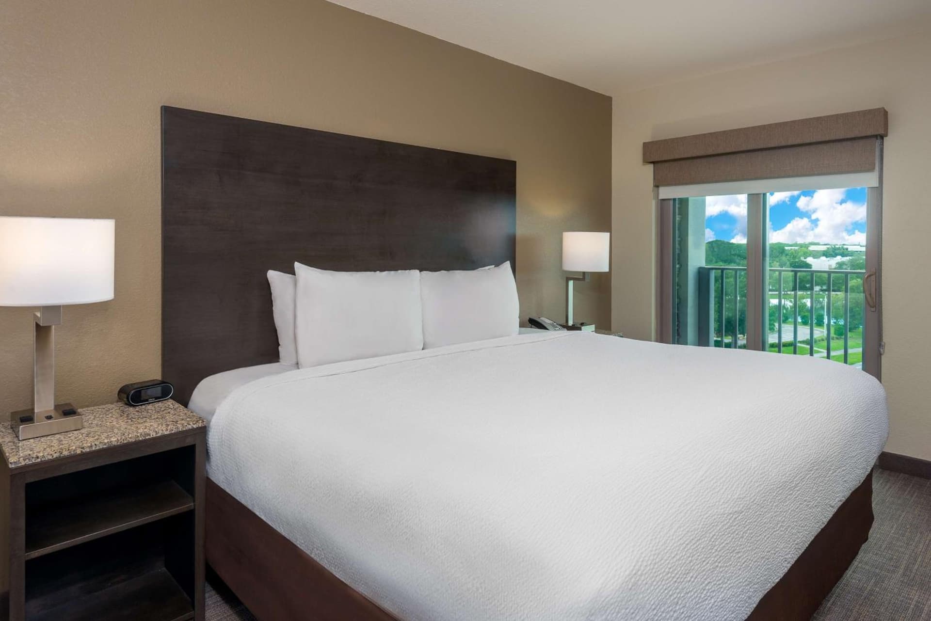 Ameniti Bay - Best Western Signature Collection gallery photo in Sarasota, FL — image 18