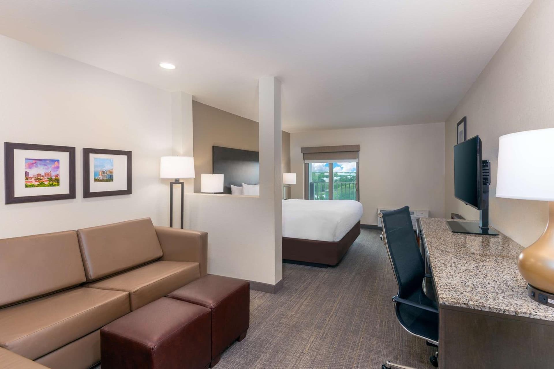 Ameniti Bay - Best Western Signature Collection gallery photo in Sarasota, FL — image 17