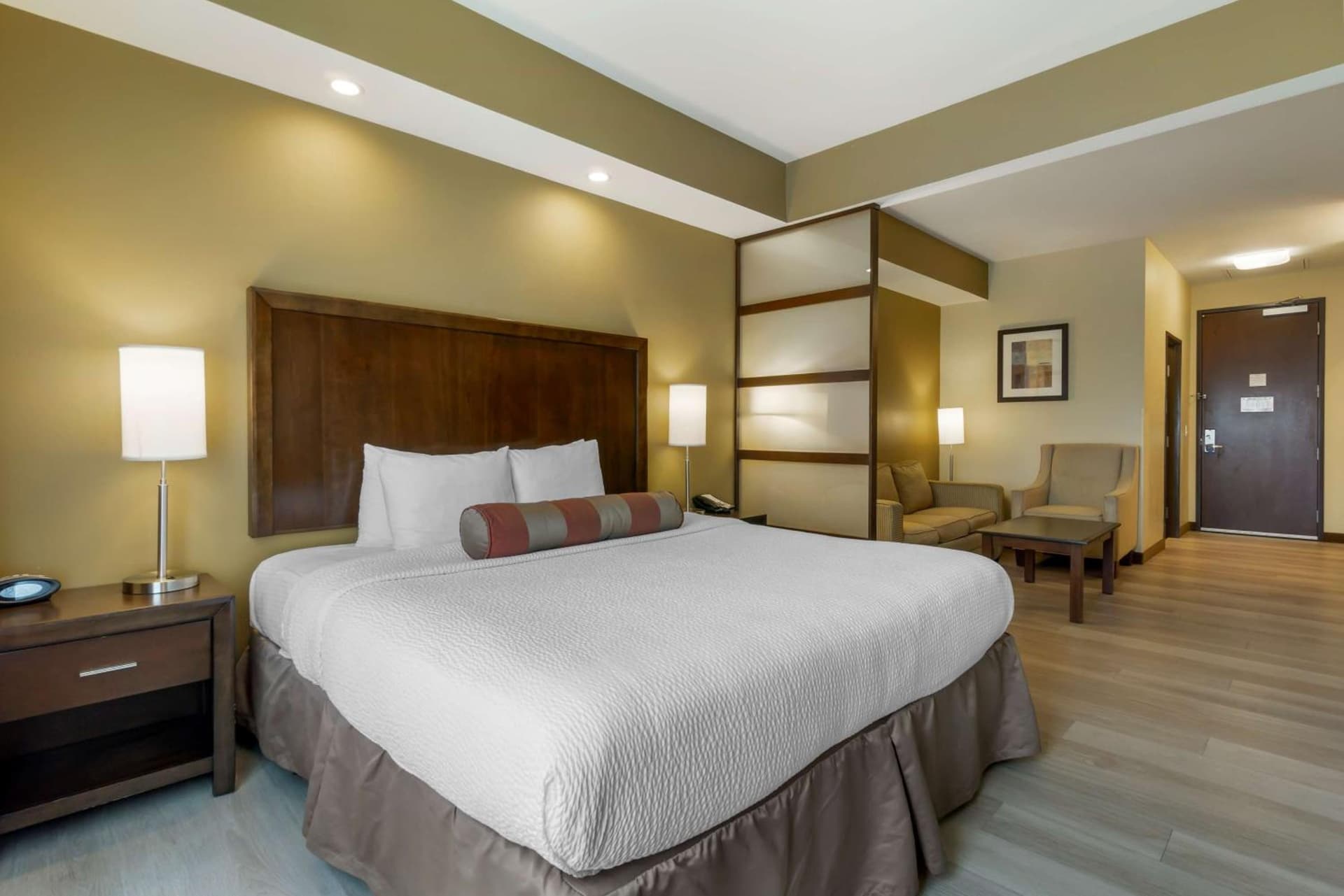 Best Western Plus Lacey Inn & Suites gallery photo in Lacey, WA — image 13