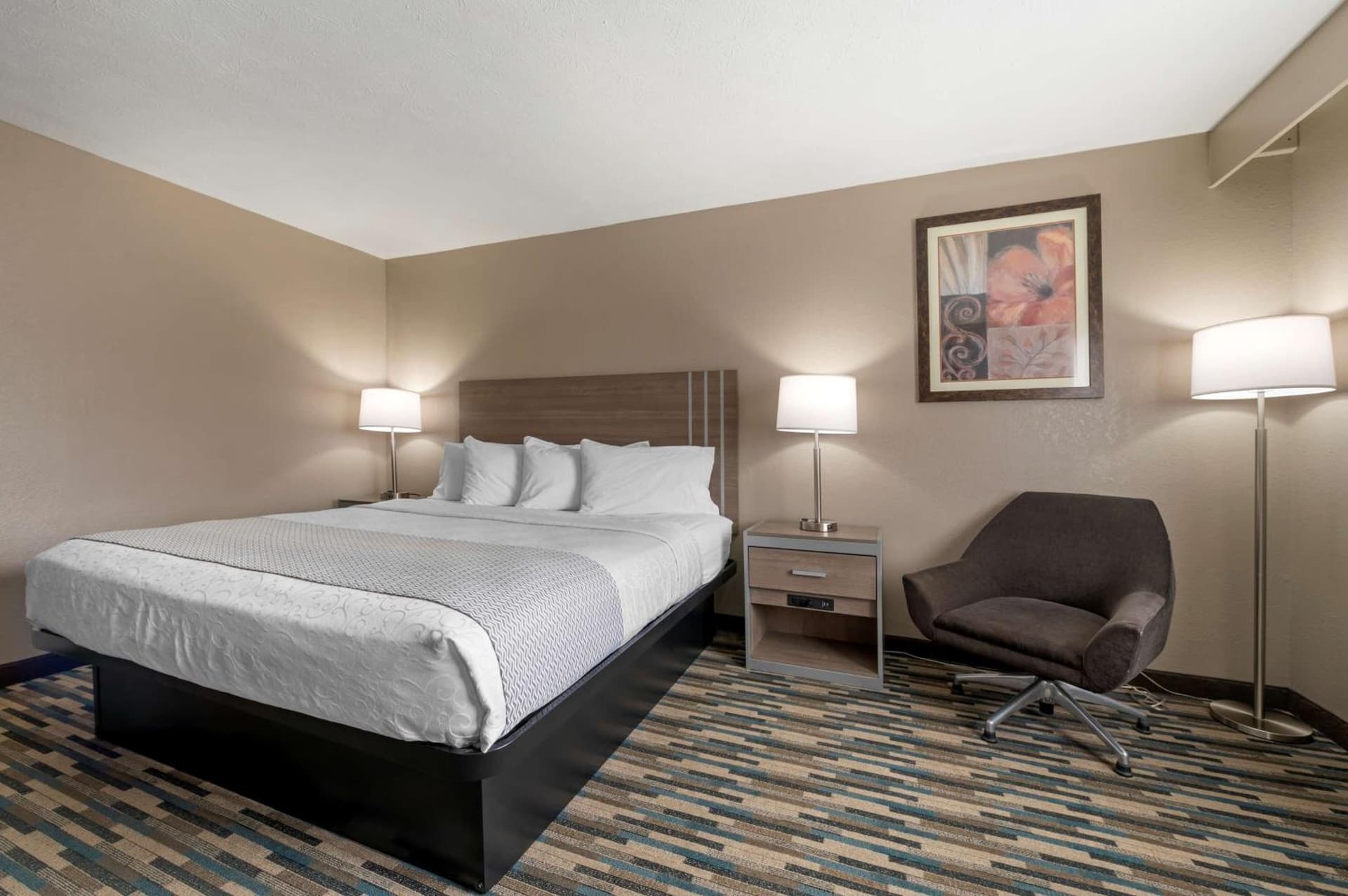 Best Western Edinburgh/Columbus gallery photo in Edinburgh, IN — image 16