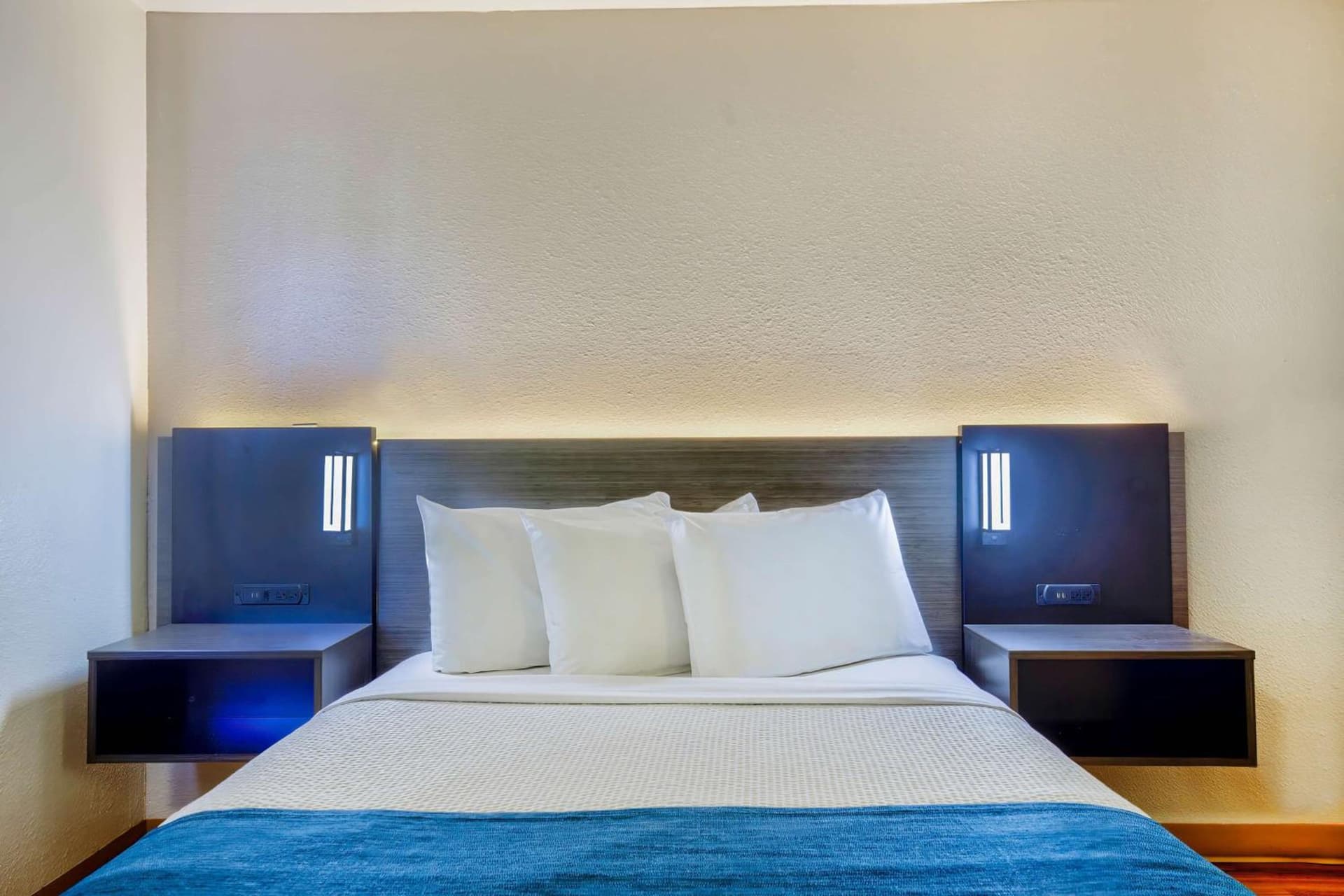 Motel 6-Duluth, MN gallery photo in Duluth, MN — image 32