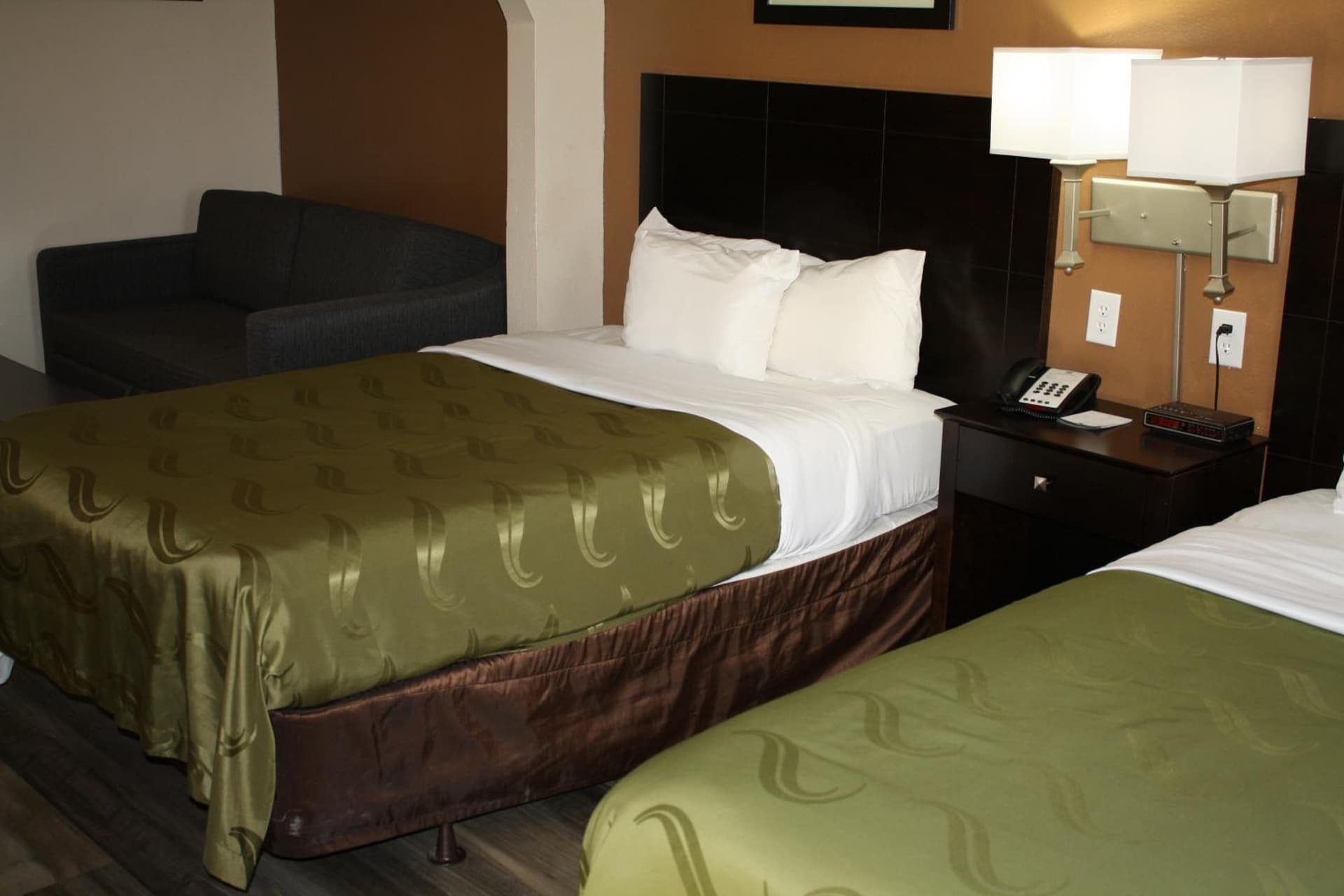 Quality Inn & Suites Wichita Falls I-44 gallery photo in Wichita Falls, TX — image 7