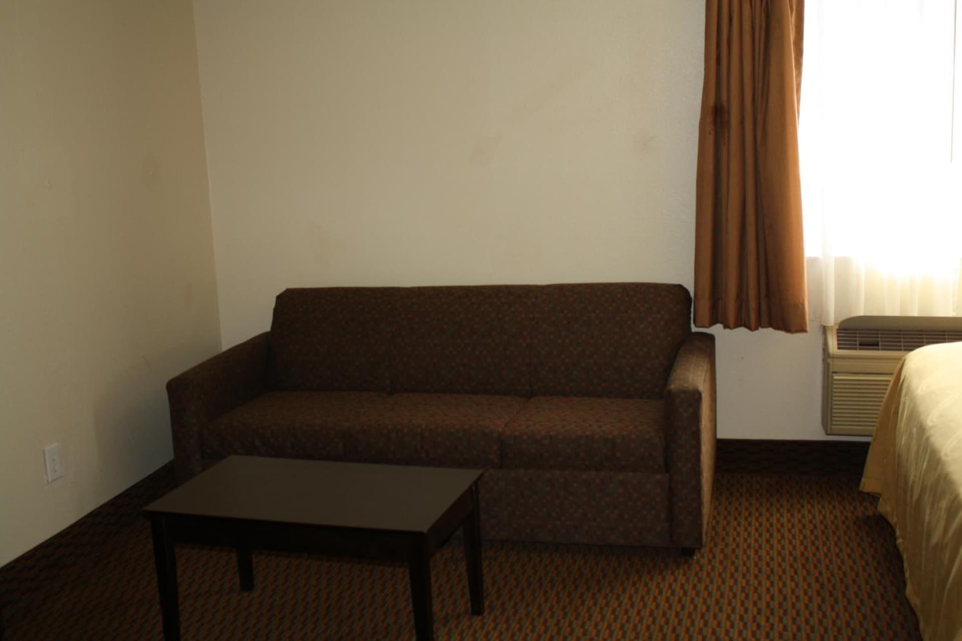 Quality Inn & Suites Wichita Falls I-44 gallery photo in Wichita Falls, TX — image 114