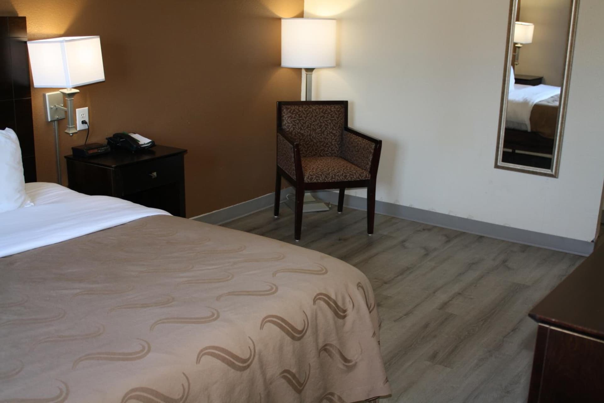 Quality Inn & Suites Wichita Falls I-44 gallery photo in Wichita Falls, TX — image 115