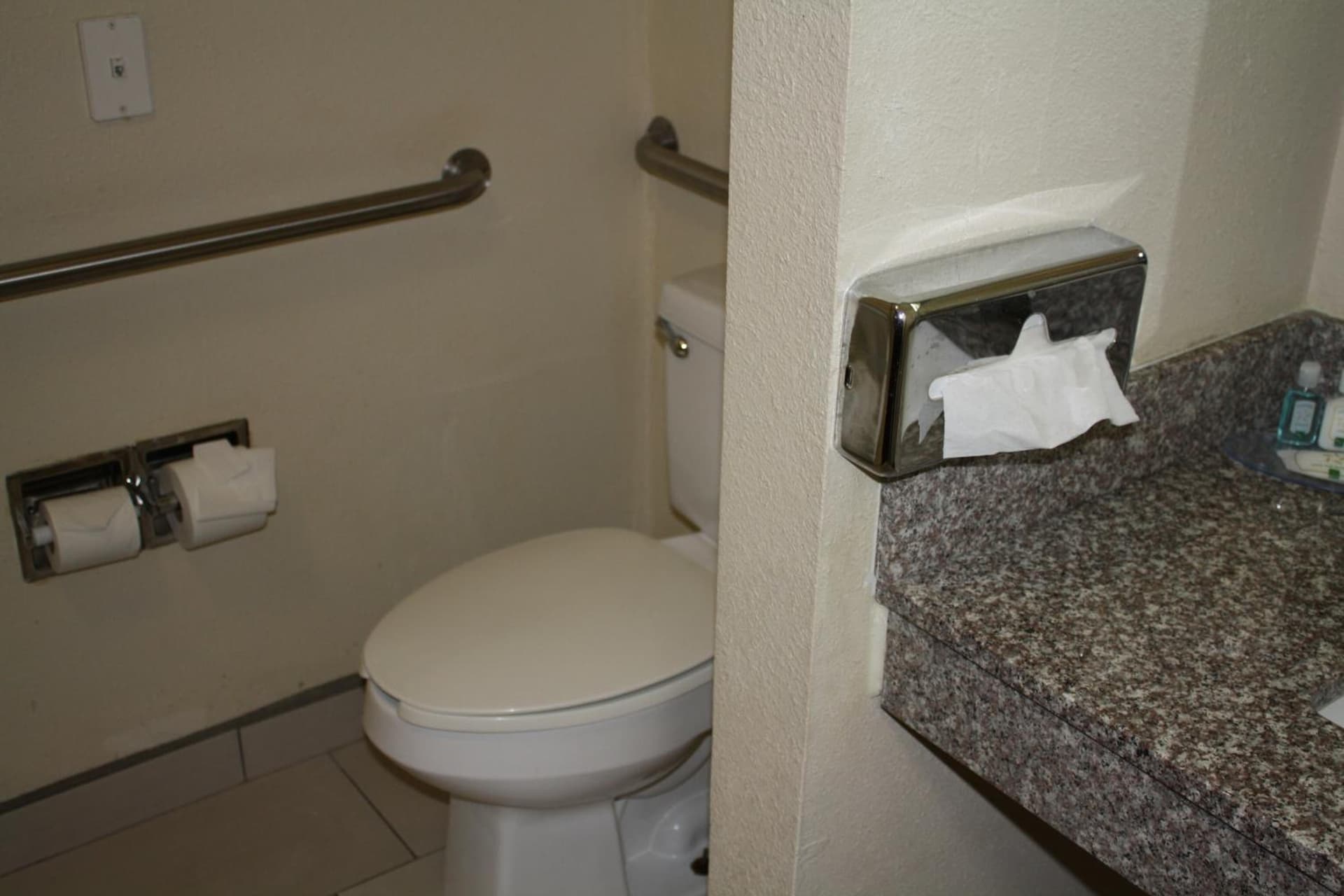 Quality Inn & Suites Wichita Falls I-44 gallery photo in Wichita Falls, TX — image 58