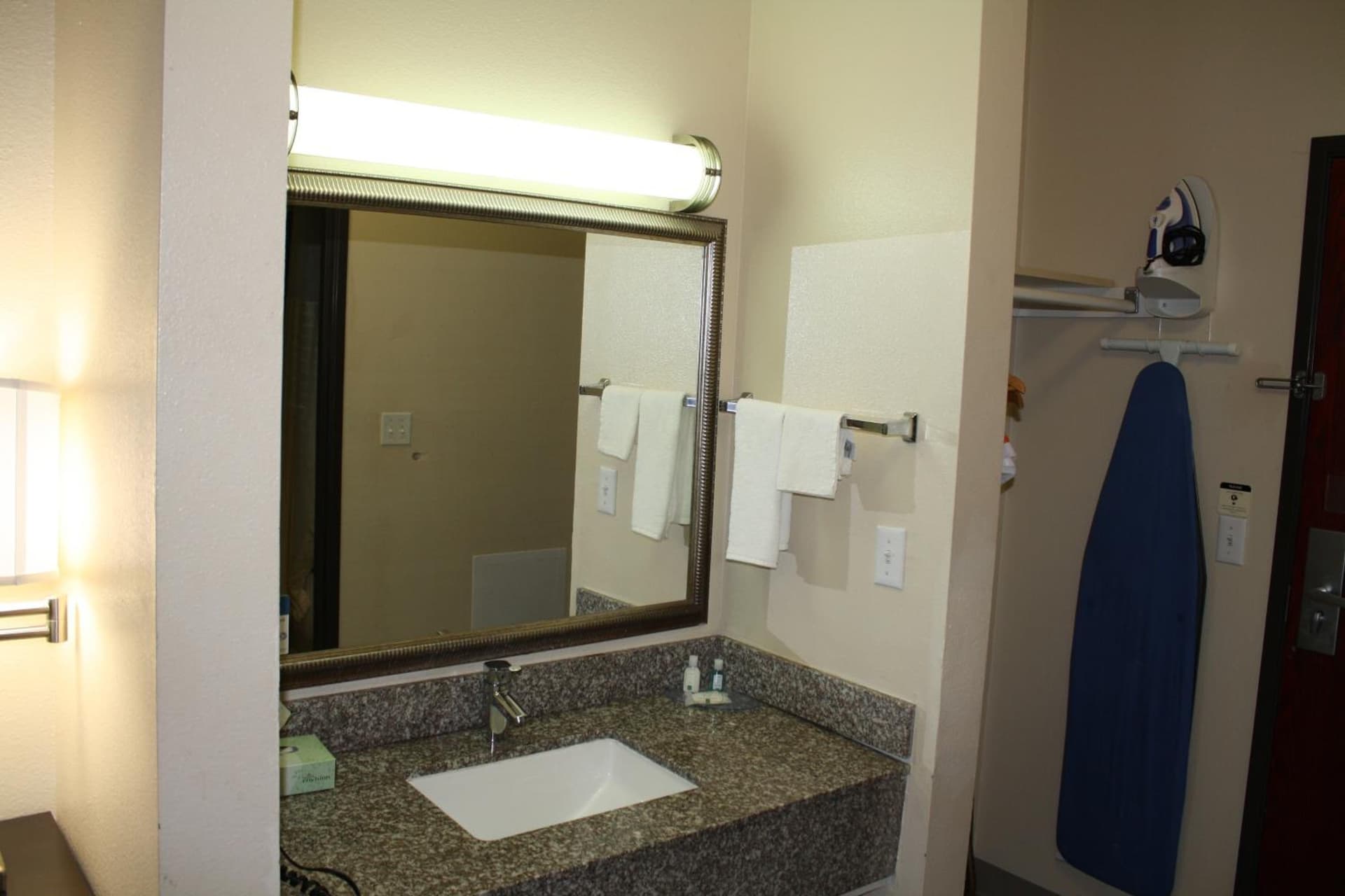 Quality Inn & Suites Wichita Falls I-44 gallery photo in Wichita Falls, TX — image 73