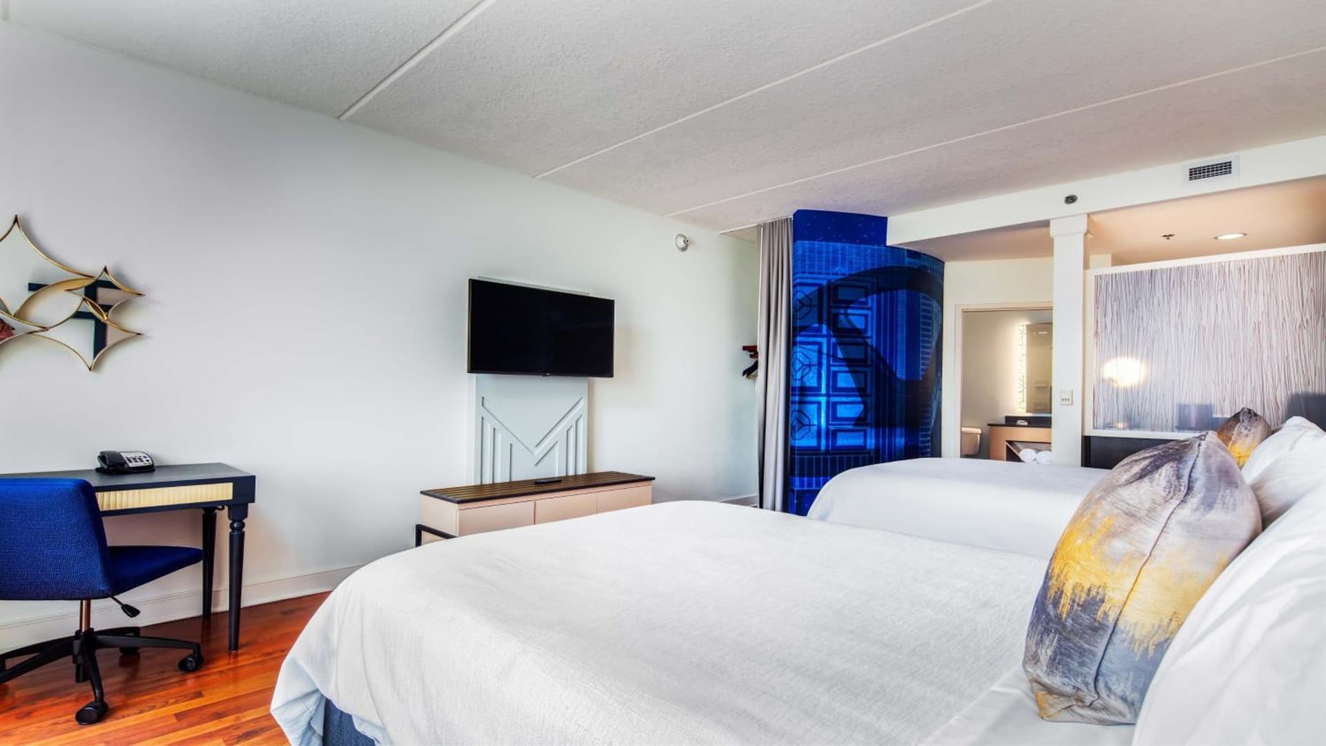 Hotel Indigo Jacksonville-Deerwood Park by IHG gallery photo in Jacksonville, FL — image 62