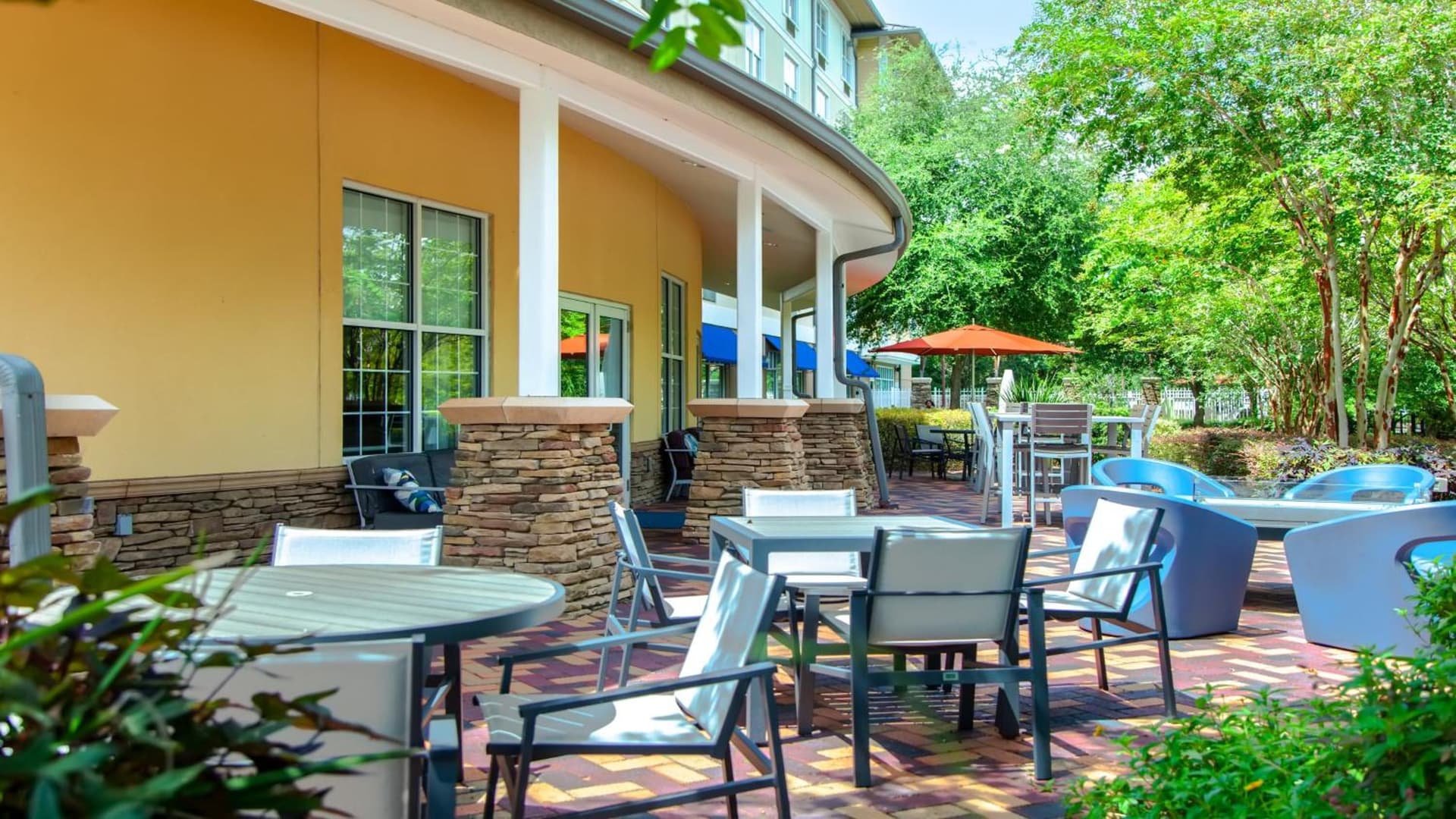 Hotel Indigo Jacksonville-Deerwood Park by IHG gallery photo in Jacksonville, FL — image 47