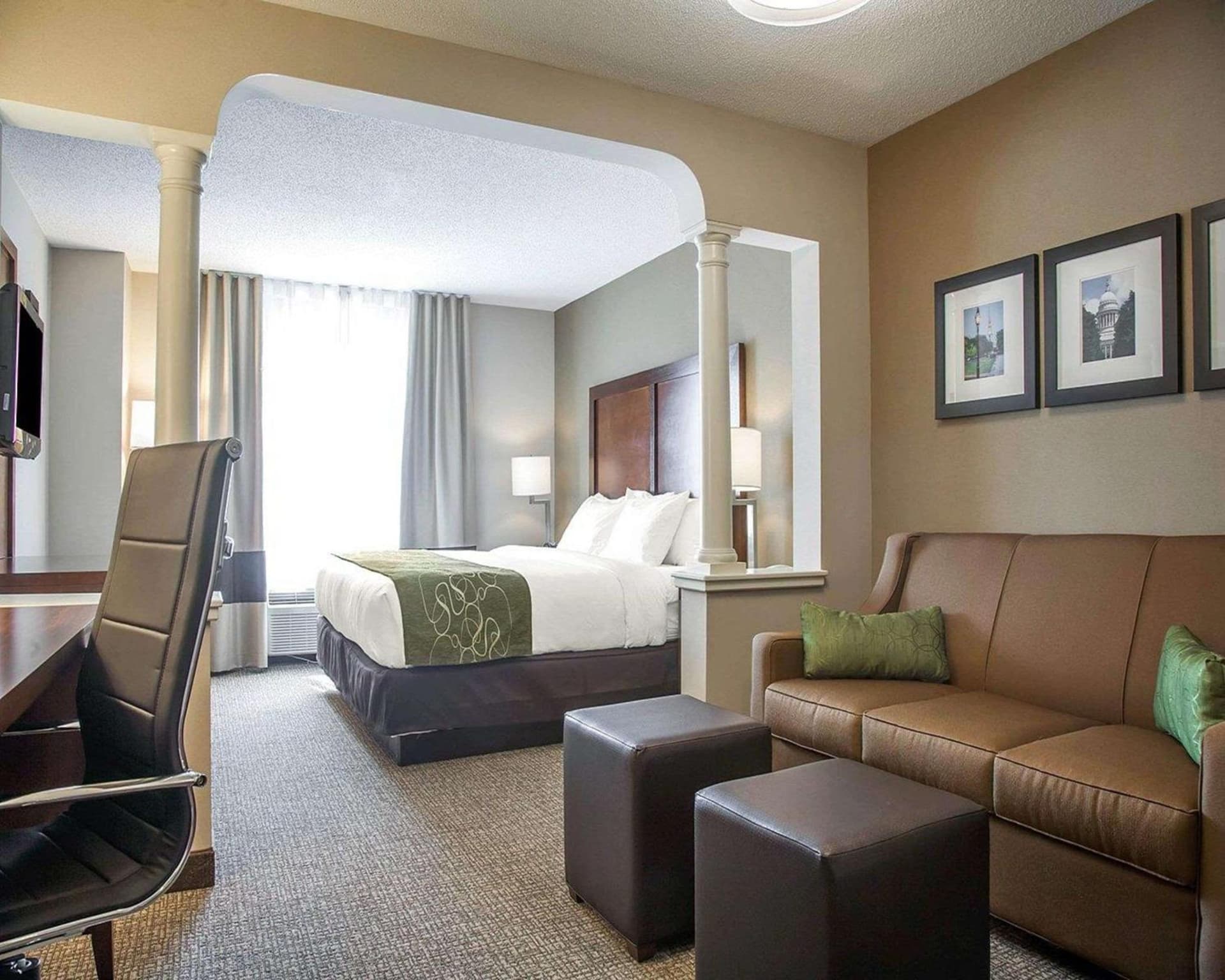 Comfort Suites West Warwick - Providence gallery photo in West Warwick — image 20