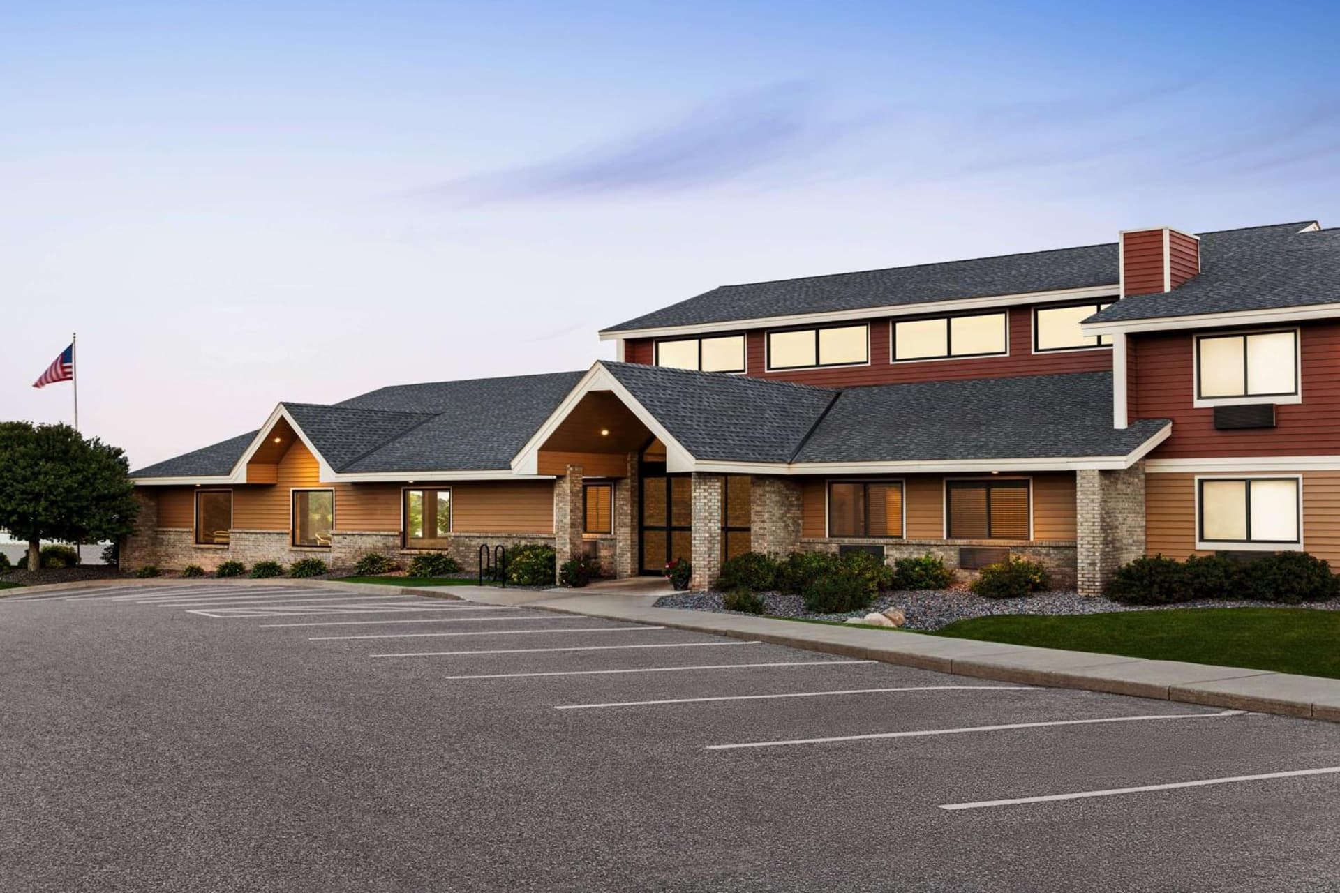 AmericInn by Wyndham Sauk Centre interior in Sauk Centre, MN — gallery photo 2