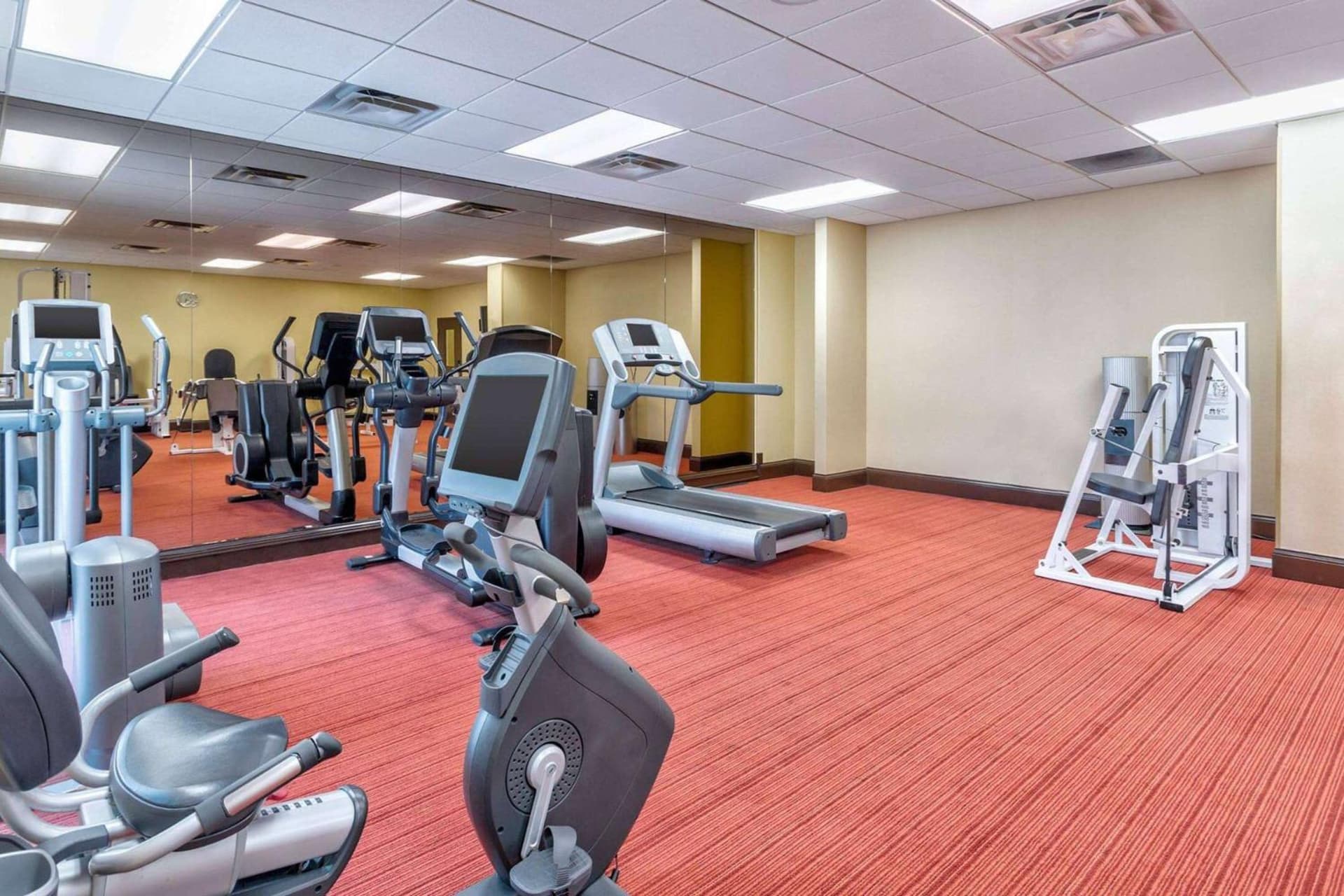 Wyndham Garden Kansas City Airport gallery photo in Kansas City, KS — image 18
