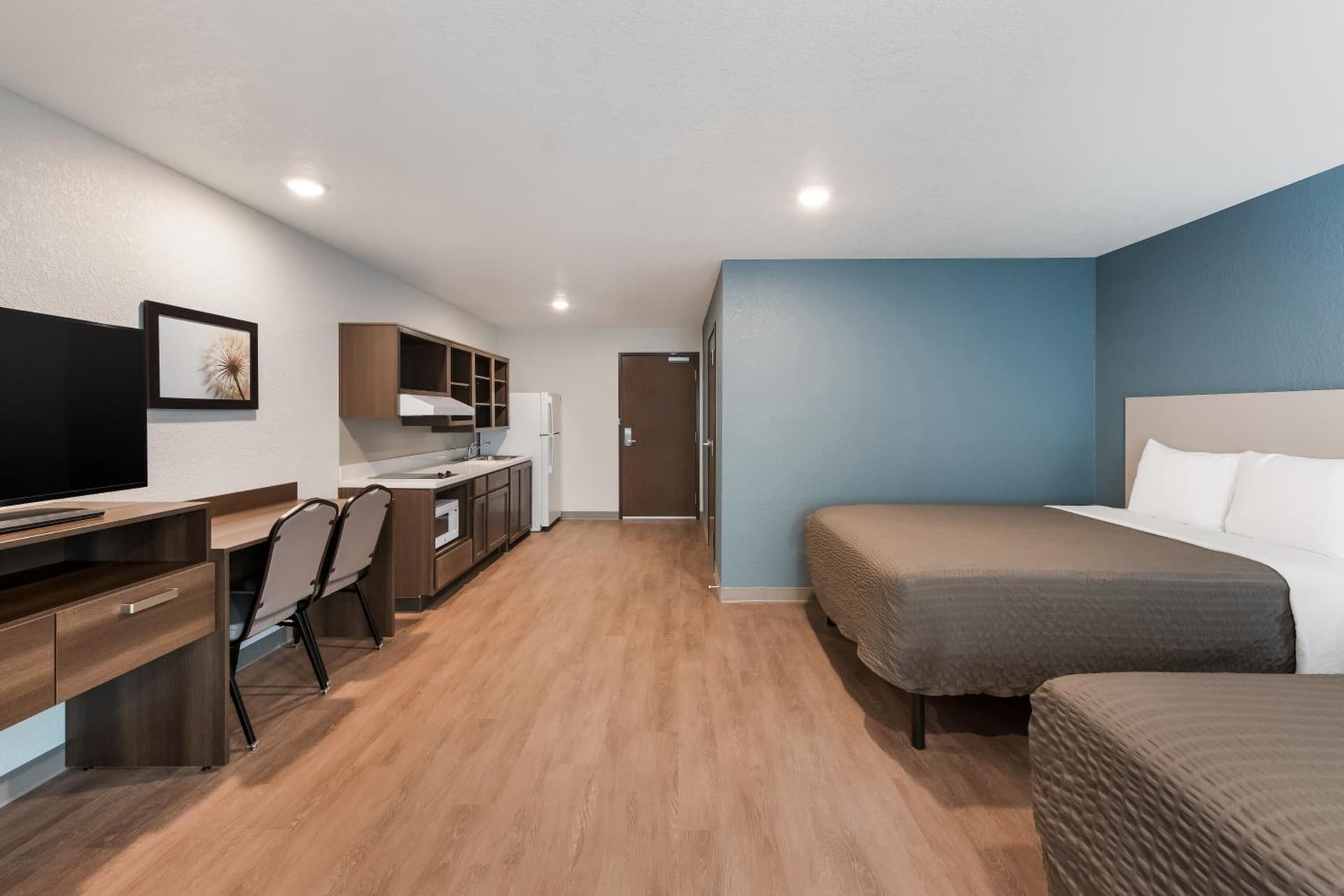 WoodSpring Suites Dayton North gallery photo in Dayton, OH — image 41