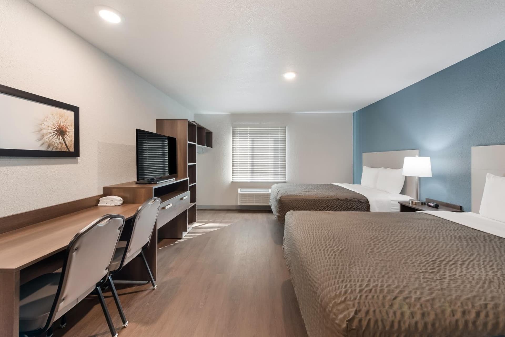 WoodSpring Suites Dayton North gallery photo in Dayton, OH — image 35