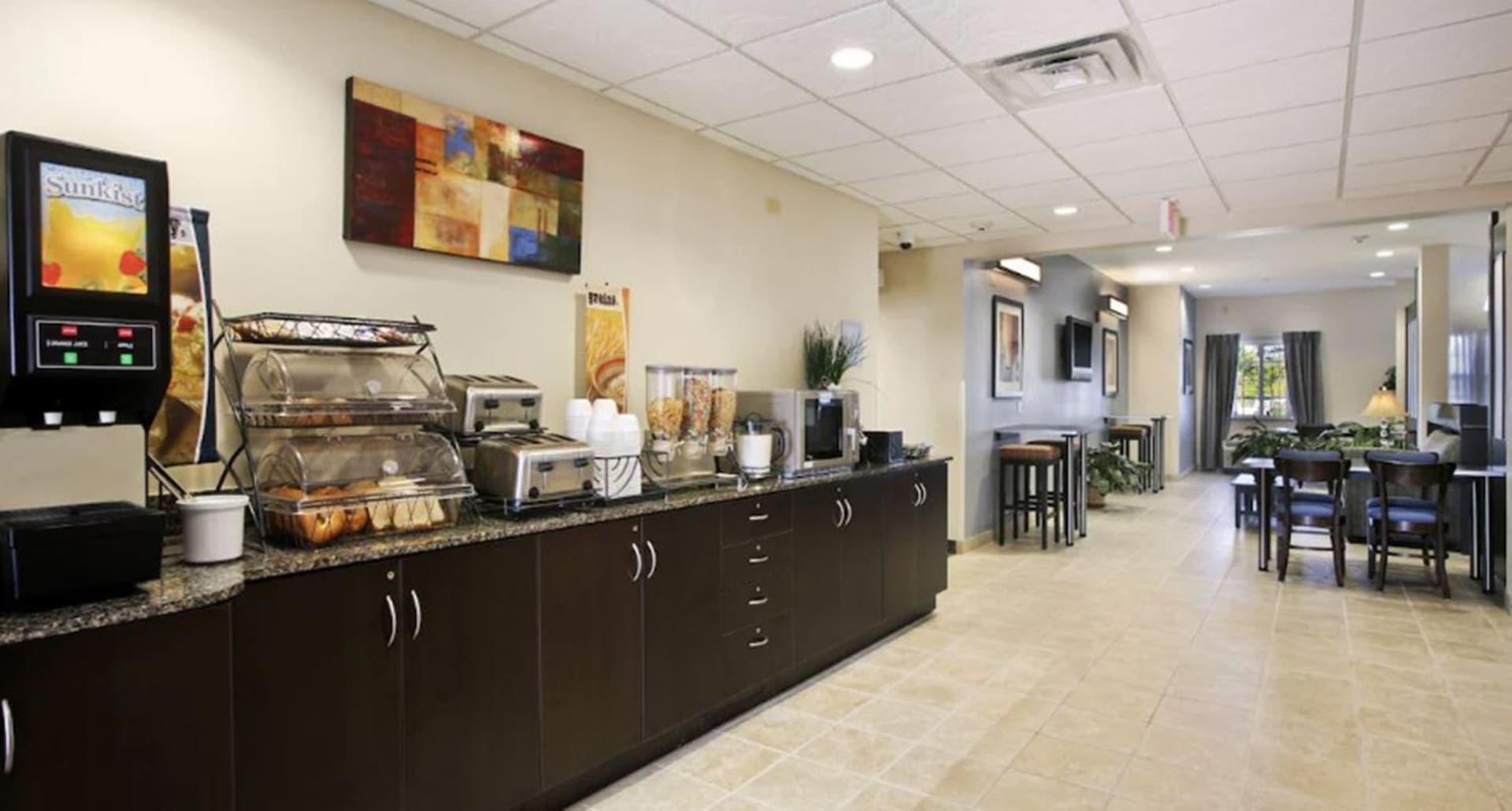 Microtel Inn and Suites Baton Rouge Airport gallery photo in Baton Rouge, LA — image 29