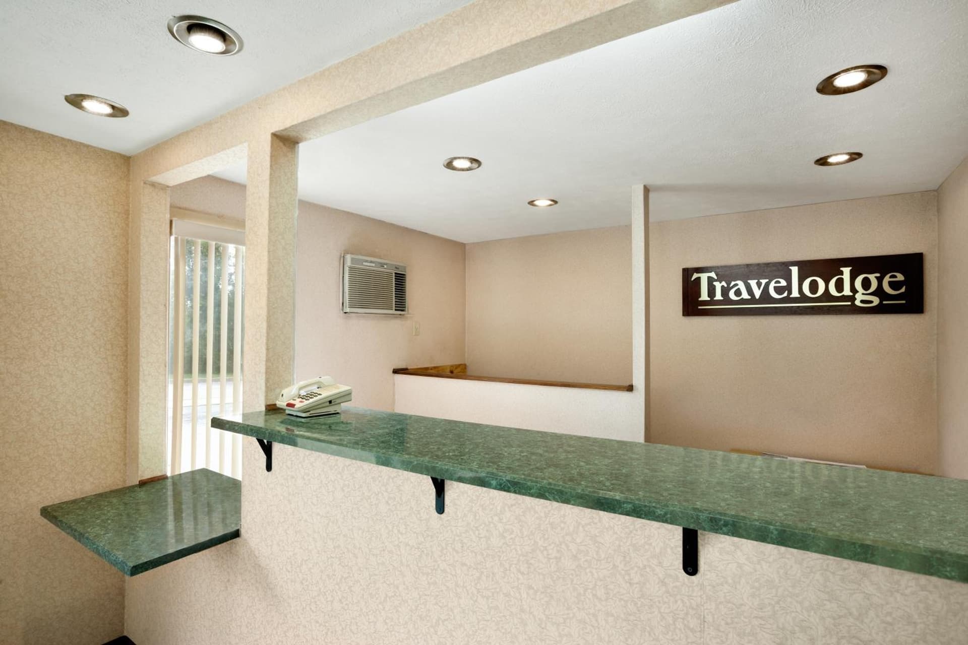 Travelodge by Wyndham La Porte/Michigan City Area gallery photo in LaPorte, IN — image 8