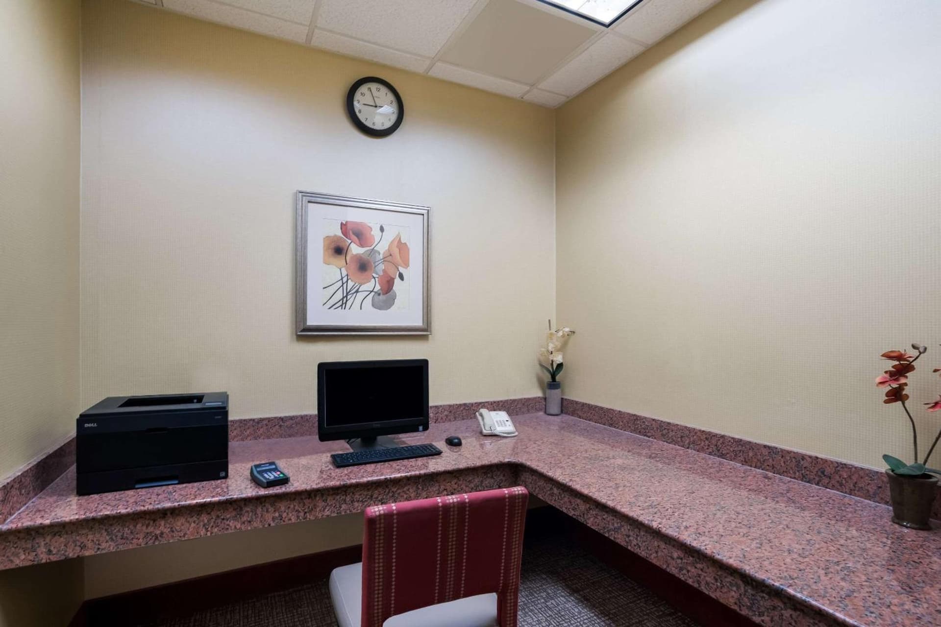 Comfort Suites Suffolk - Chesapeake gallery photo in Suffolk, VA — image 19