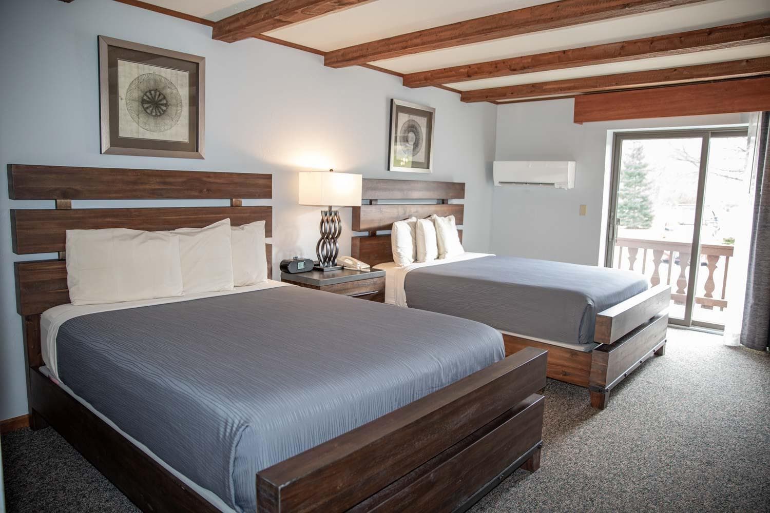 Hotel Vienna gallery photo in Windham — image 7