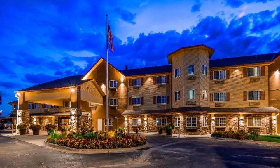 Old Mill Inn gallery photo in Omaha, NE — image 10
