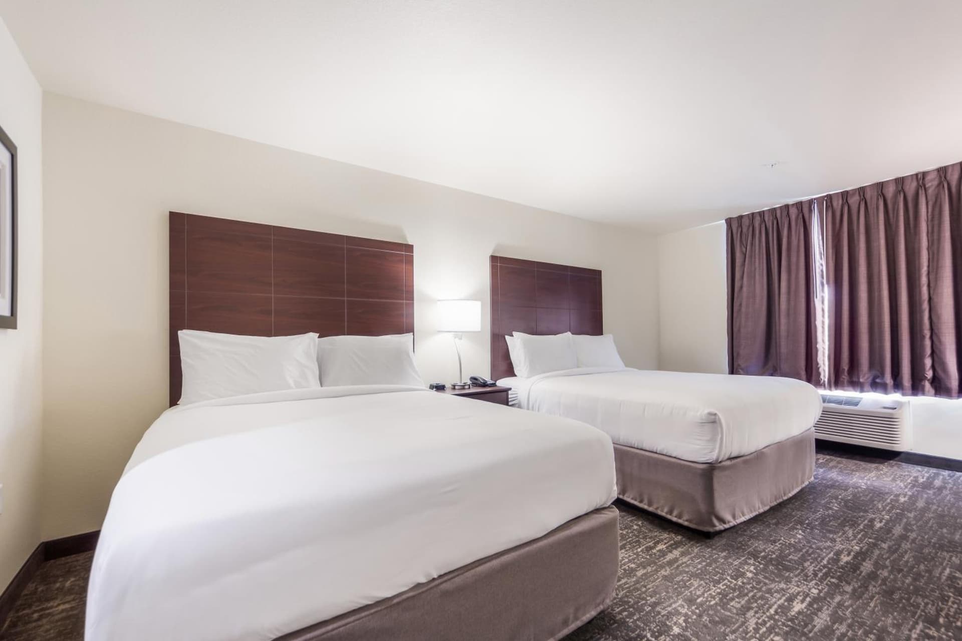 Cobblestone Hotel & Suites - Urbana gallery photo in Urbana, OH — image 8
