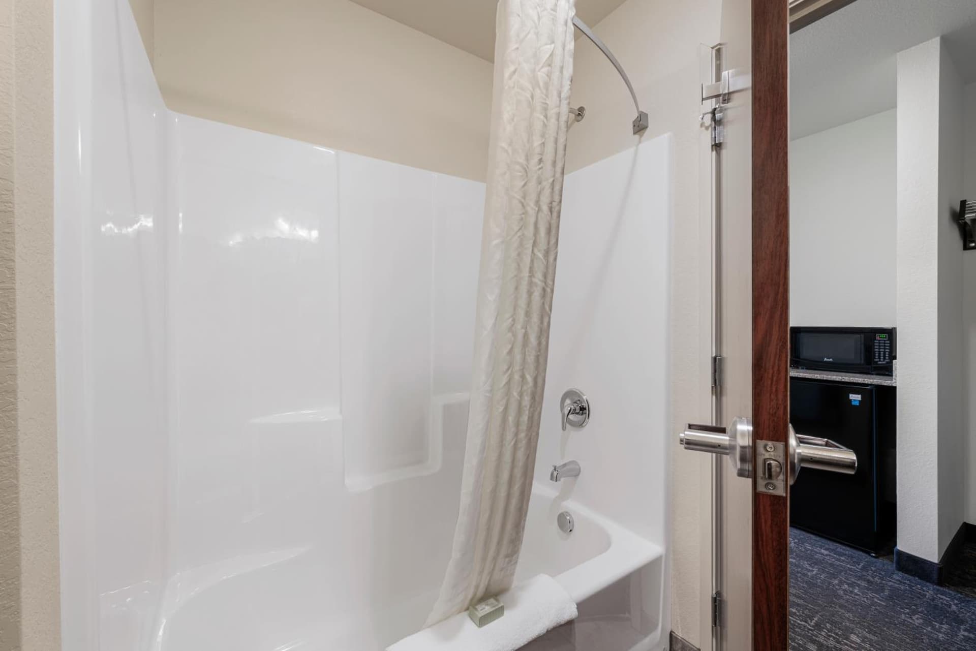 Cobblestone Hotel & Suites - Urbana gallery photo in Urbana, OH — image 51
