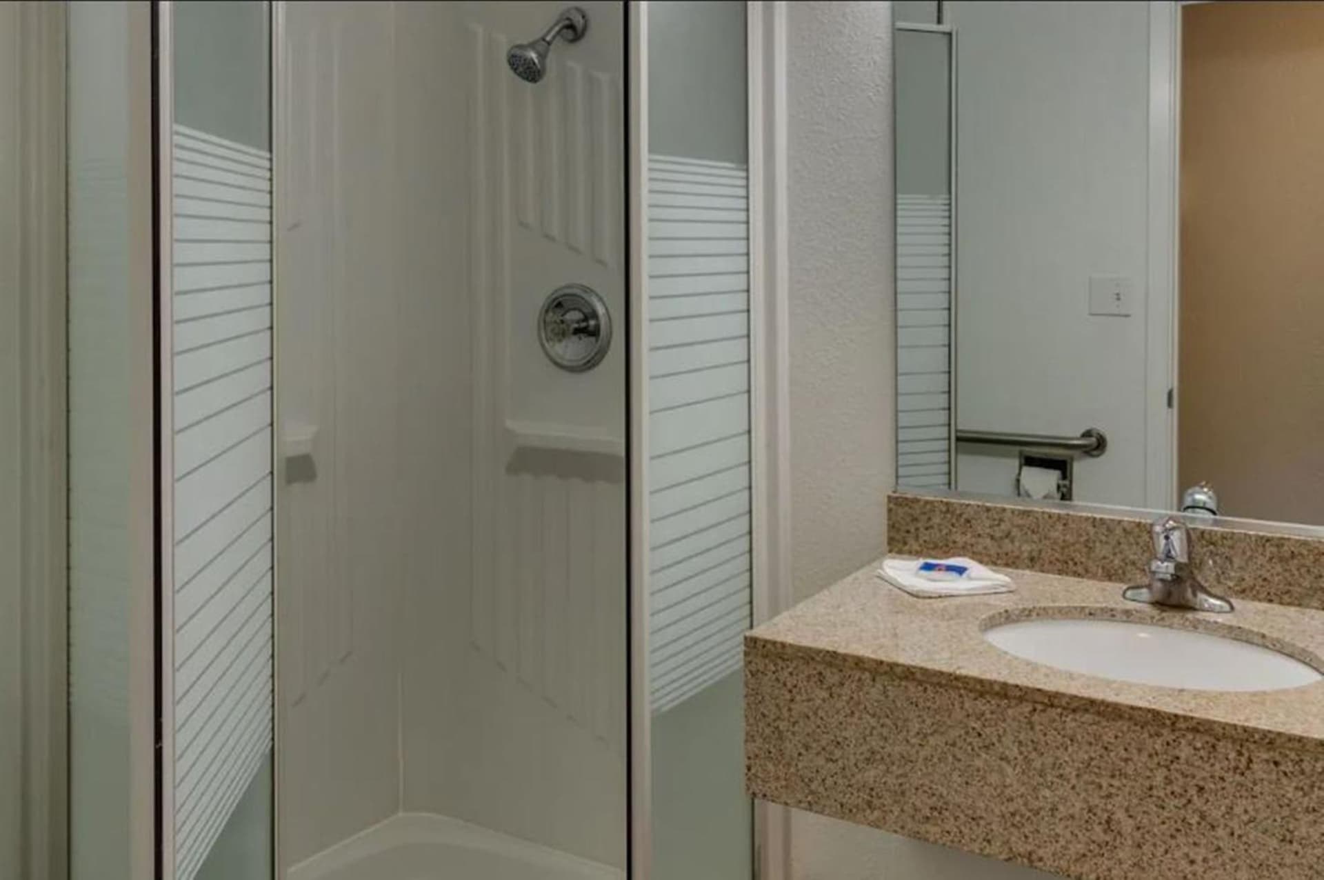Motel 6-Spokane, WA - West gallery photo in Spokane, WA — image 19