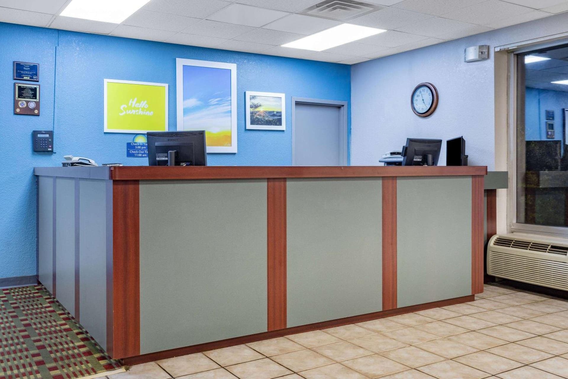 Days Inn by Wyndham Cambridge property views in Cambridge, OH — gallery photo 3