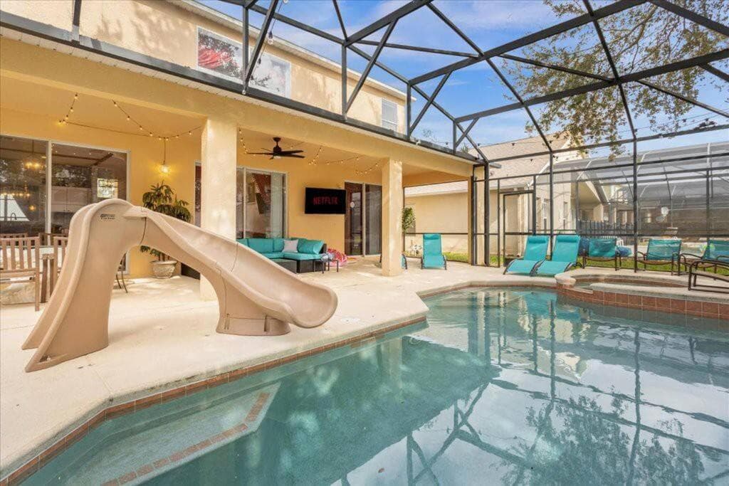 Magically Themed 6B Resort Pool Home Near Disney property views in Kissimmee, FL — gallery photo 3