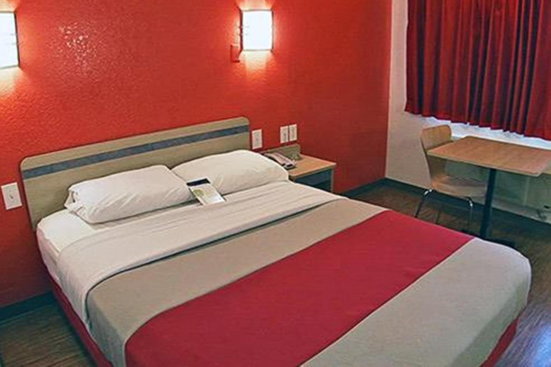 Motel 6-Pasadena, TX gallery photo in Pasadena, TX — image 38