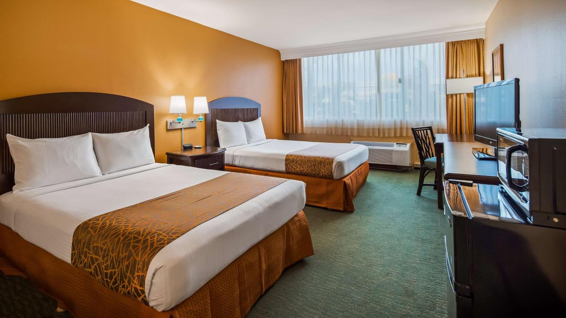 Airport Honolulu Hotel, Trademark Collection by Wyndham gallery photo in Honolulu, HI — image 81