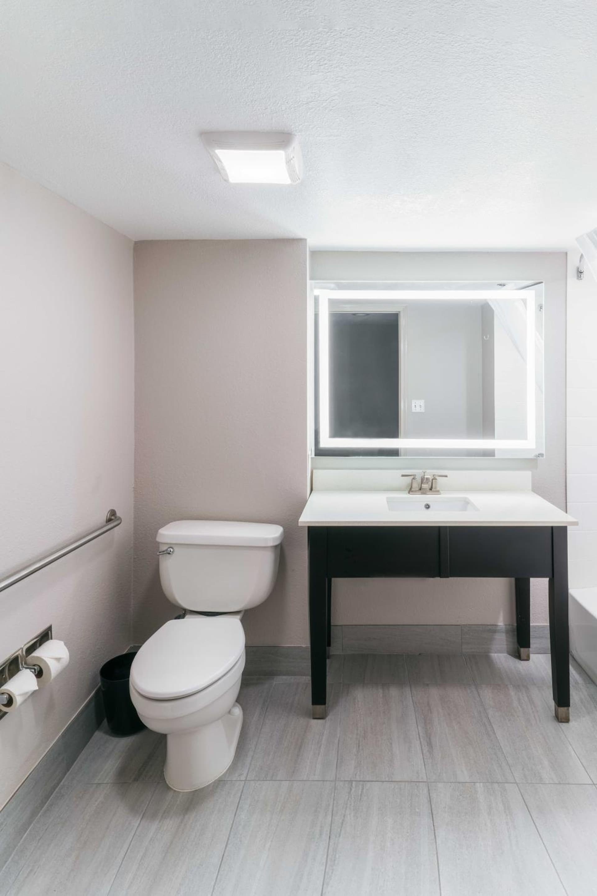 Townhome Inn & Suites by IHG gallery photo in Memphis, TN — image 15