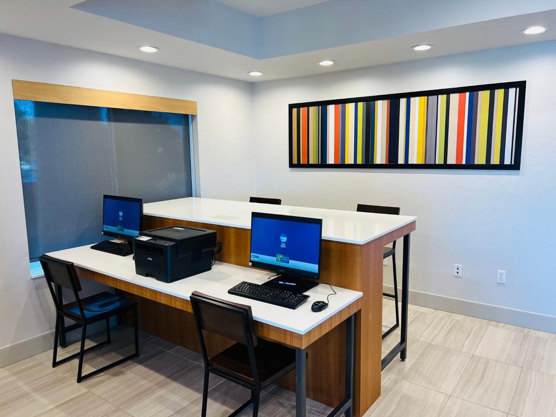 Holiday Inn Express & Suites Salinas by IHG gallery photo in Salinas, CA — image 41