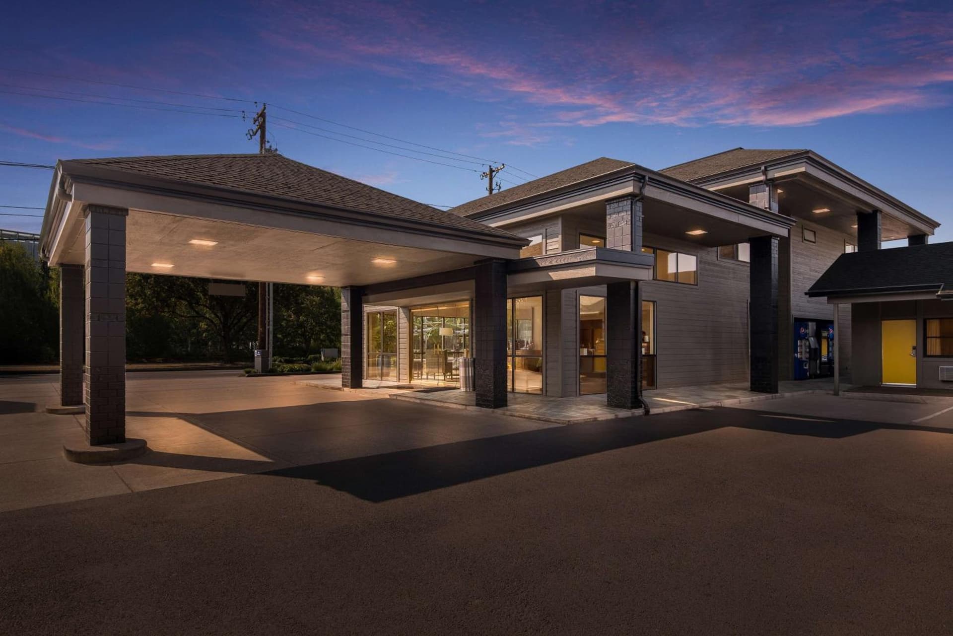 Best Western New Oregon Motel — hotel in Eugene, Oregon