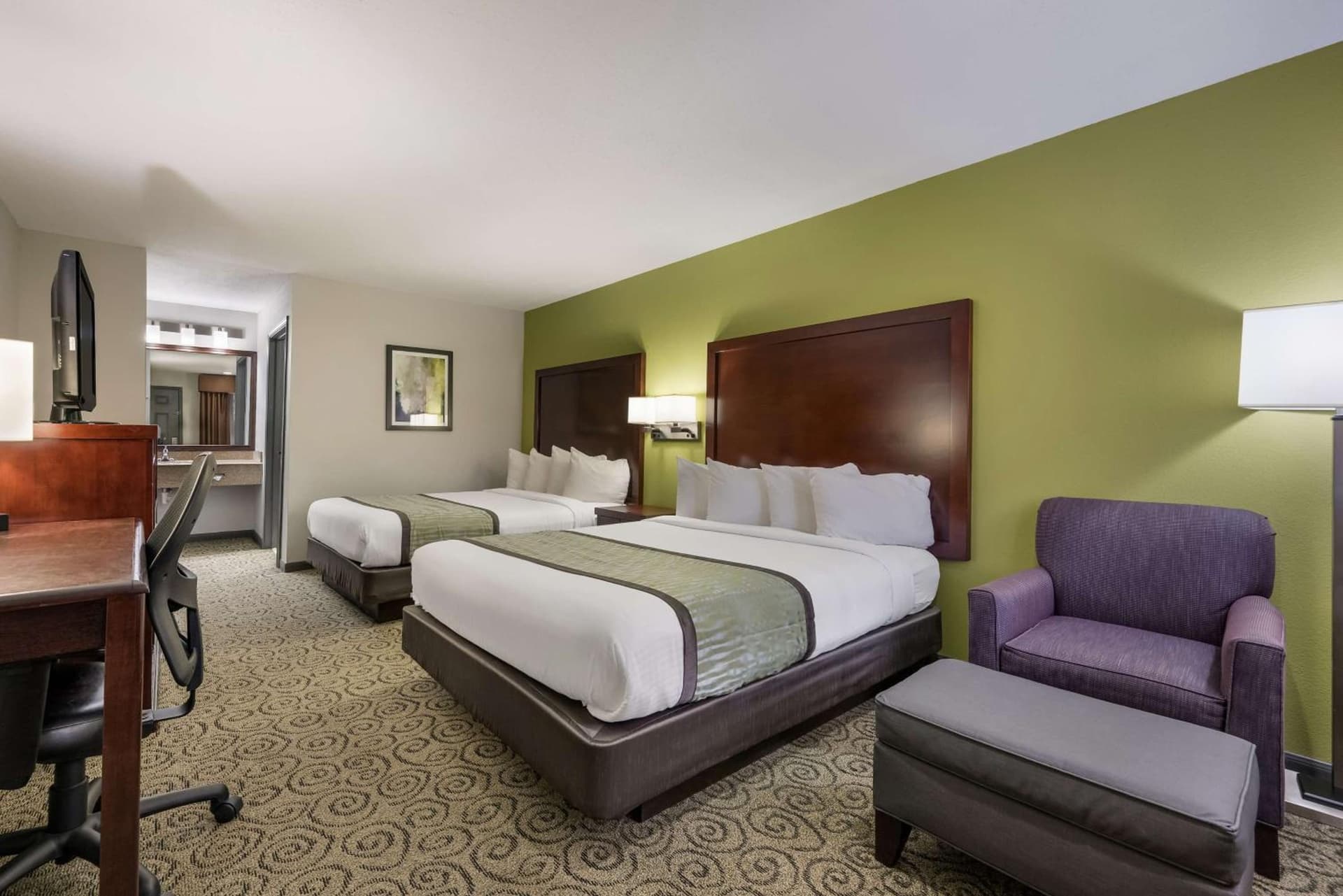 SureStay Hotel by Best Western Deer Park property views in Deer Park, TX — gallery photo 3