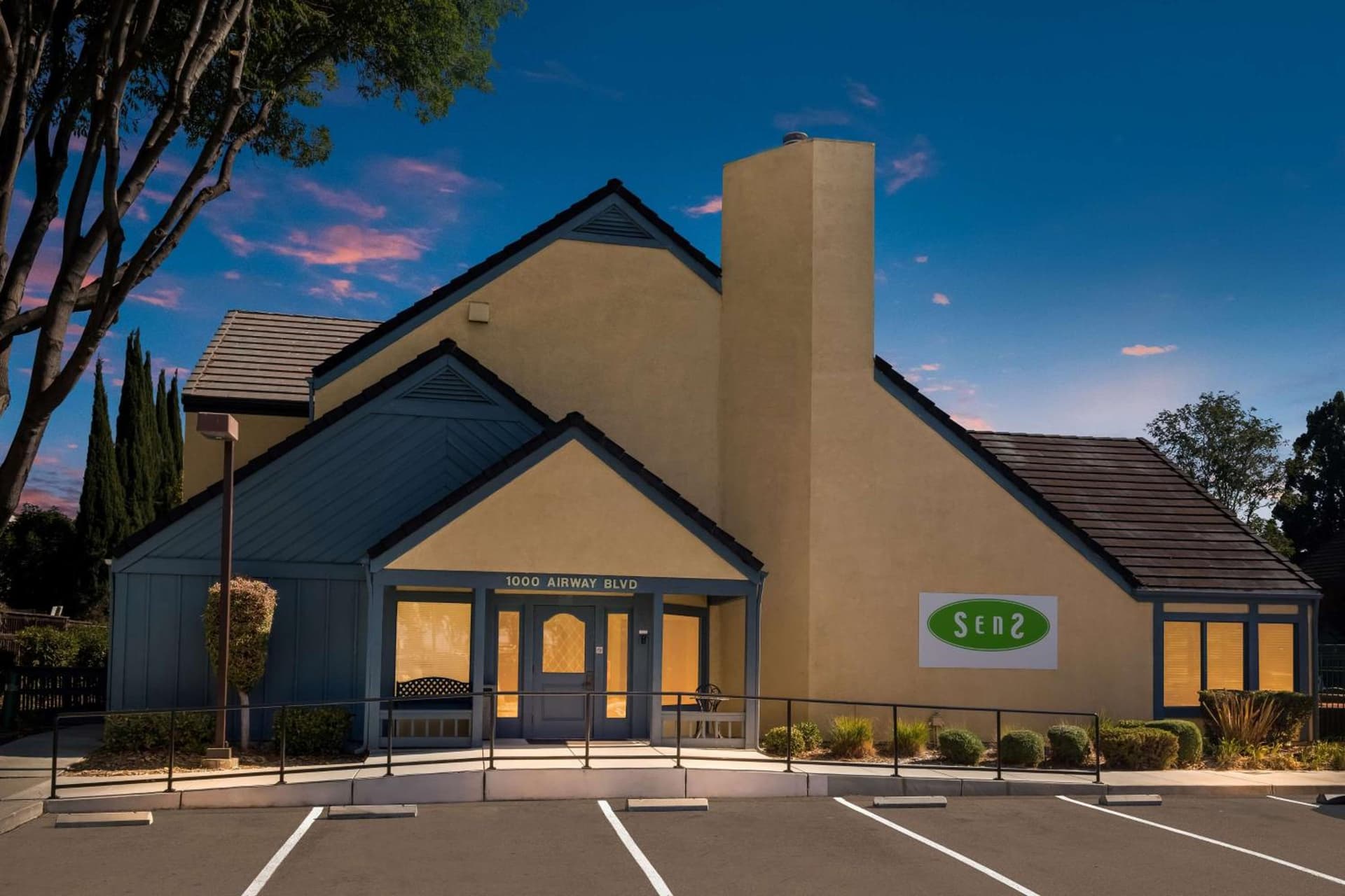 SenS Suites Livermore; SureStay Collection by Best Western property views in Livermore, CA — gallery photo 3