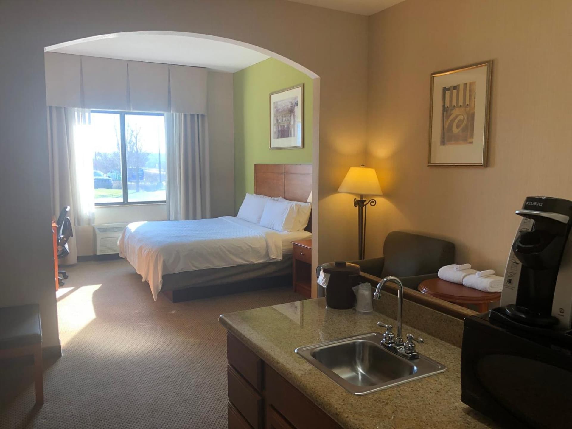 Holiday Inn Express Hotel & Suites Howell by IHG gallery photo in Howell, MI — image 36