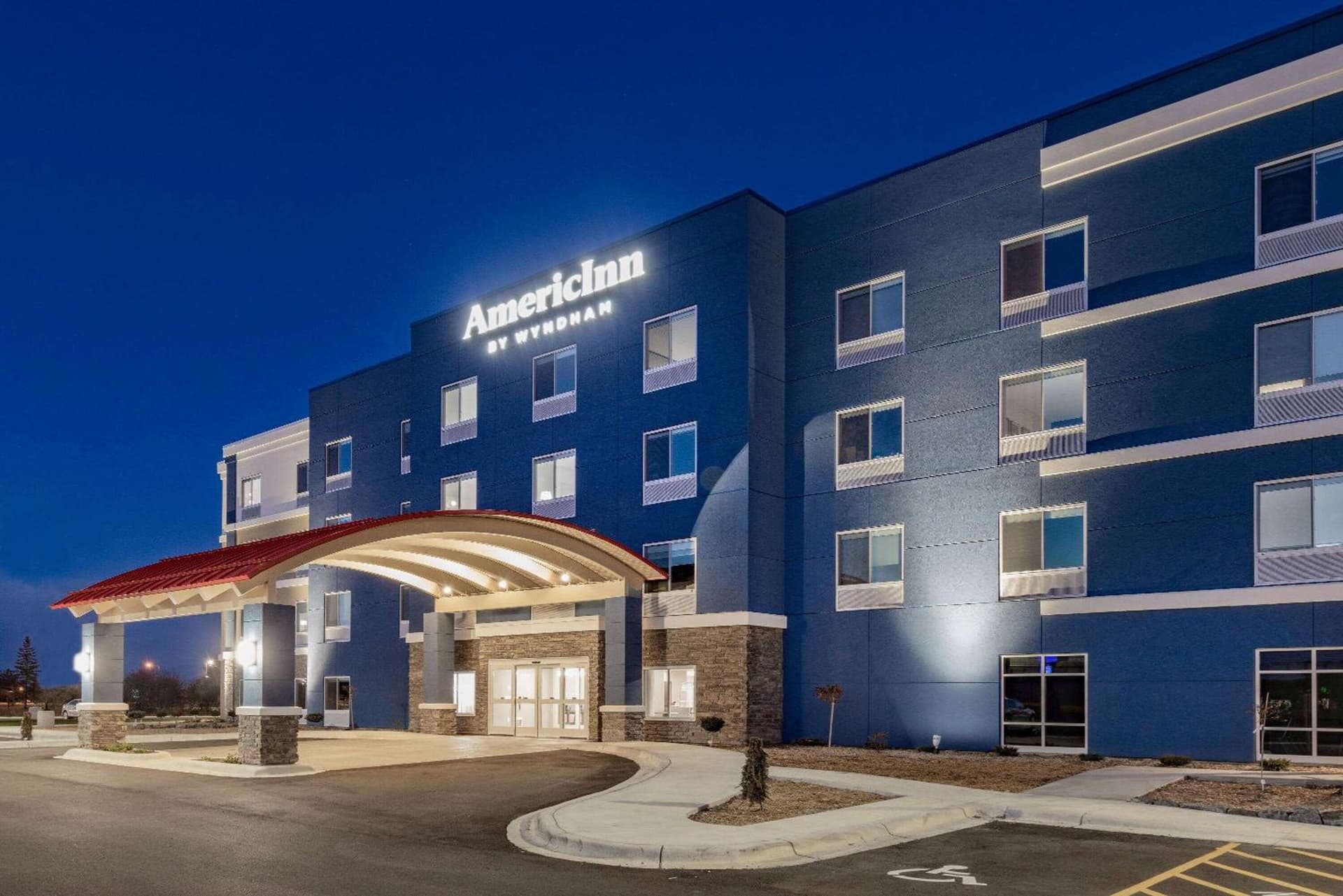 AmericInn by Wyndham International Falls property views in International Falls, MN — gallery photo 3