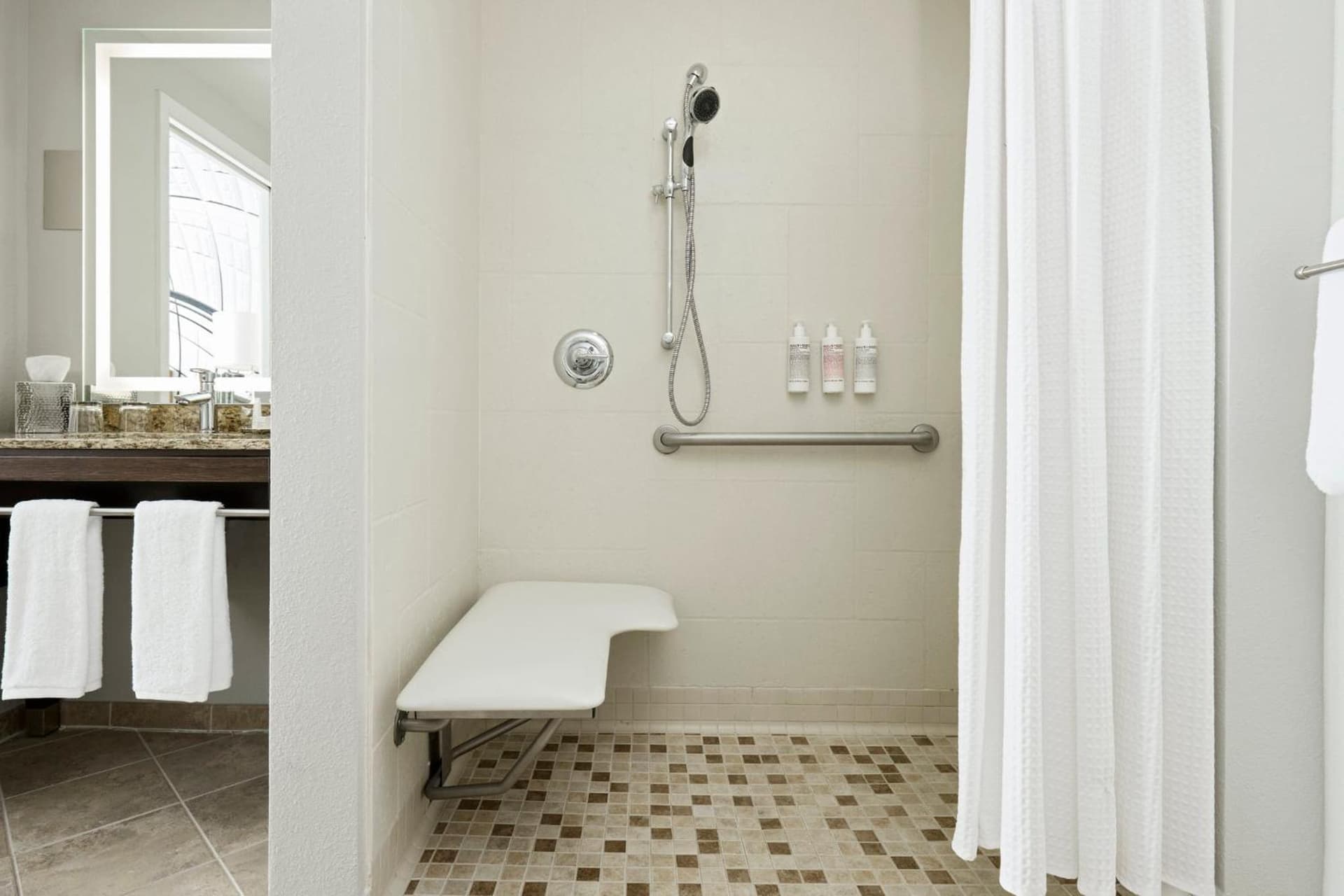 Archer Hotel Falls Church gallery photo in Fairfax, VA — image 22