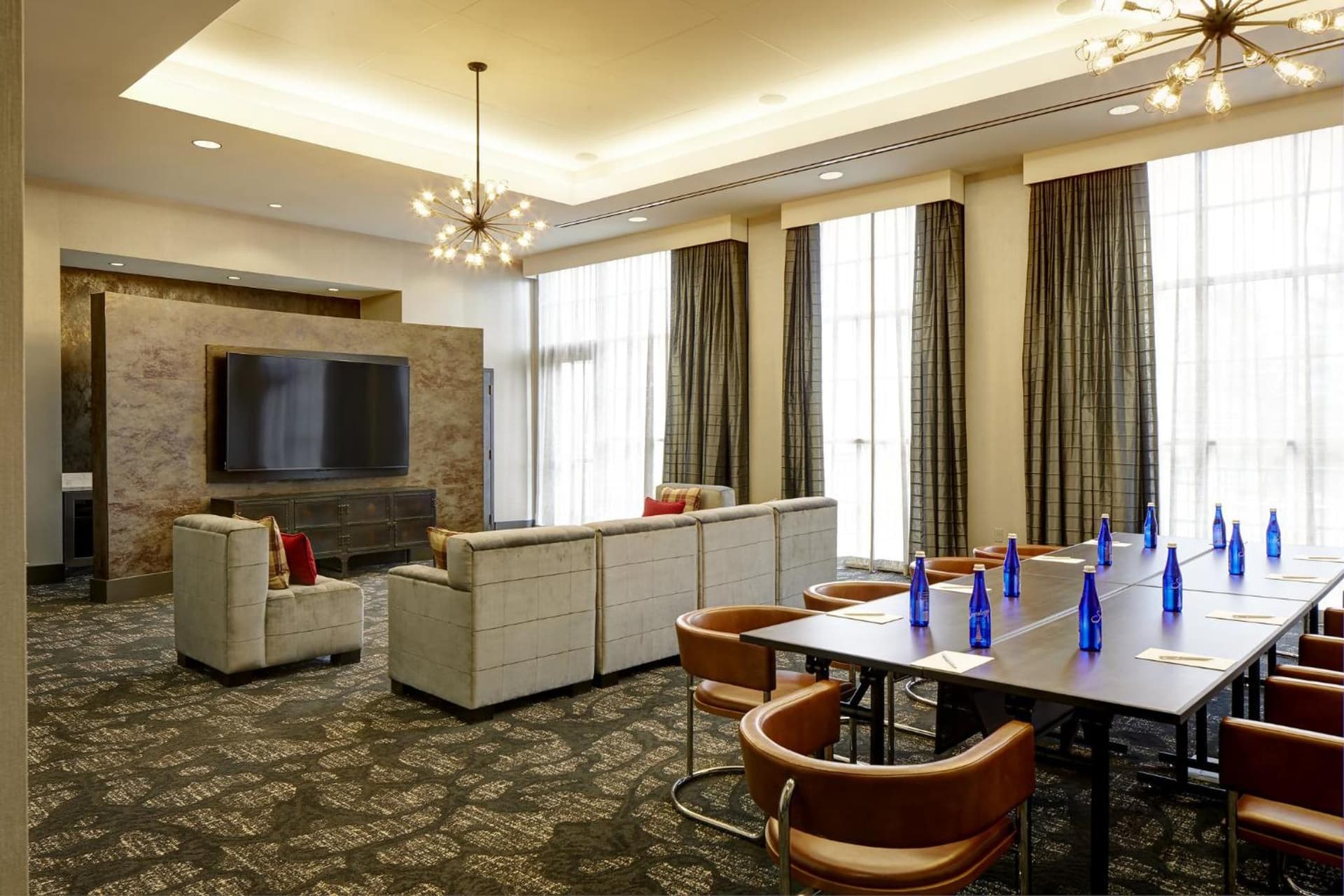 Archer Hotel Boston/Burlington gallery photo in Burlington — image 19