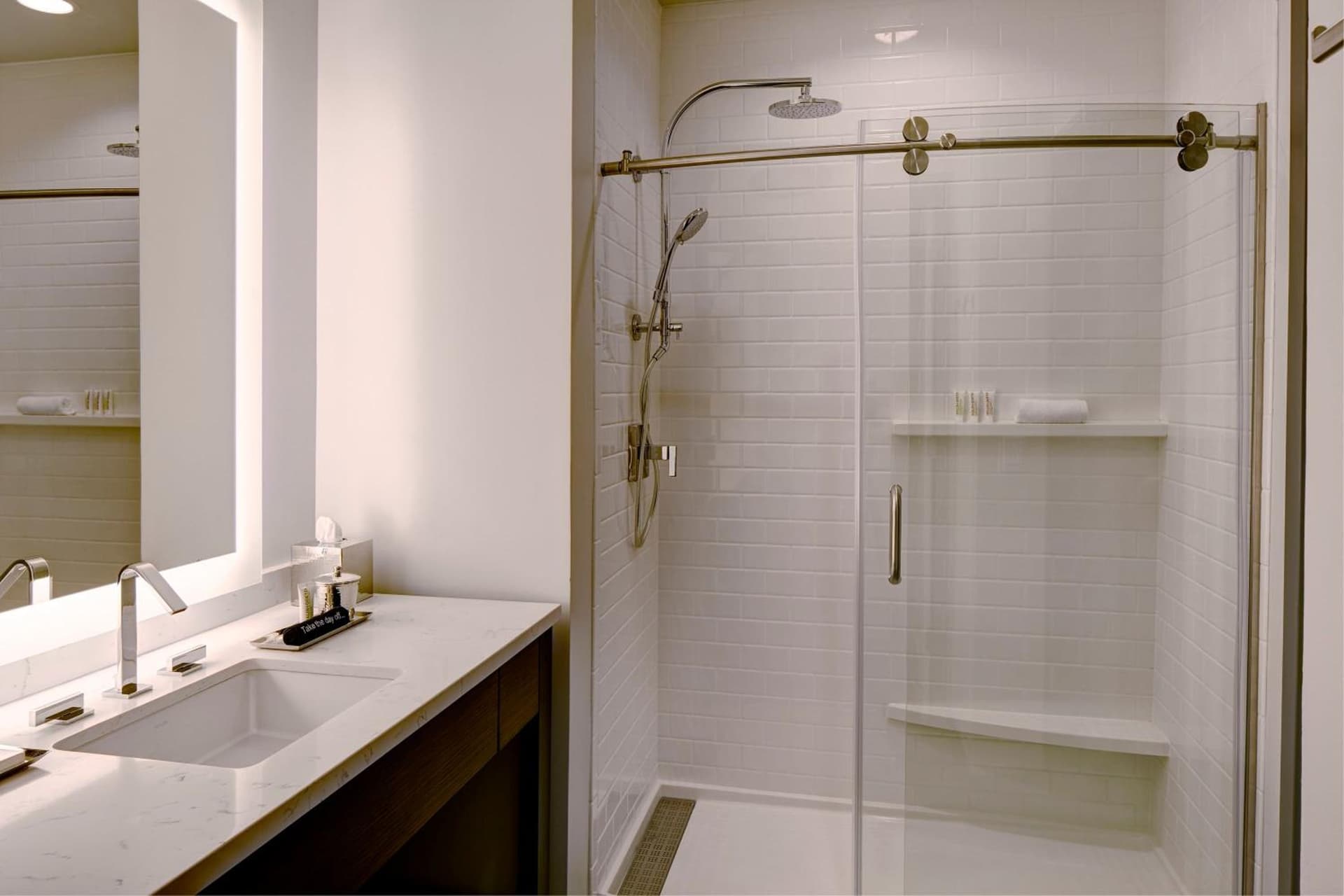 Archer Hotel Boston/Burlington gallery photo in Burlington — image 8