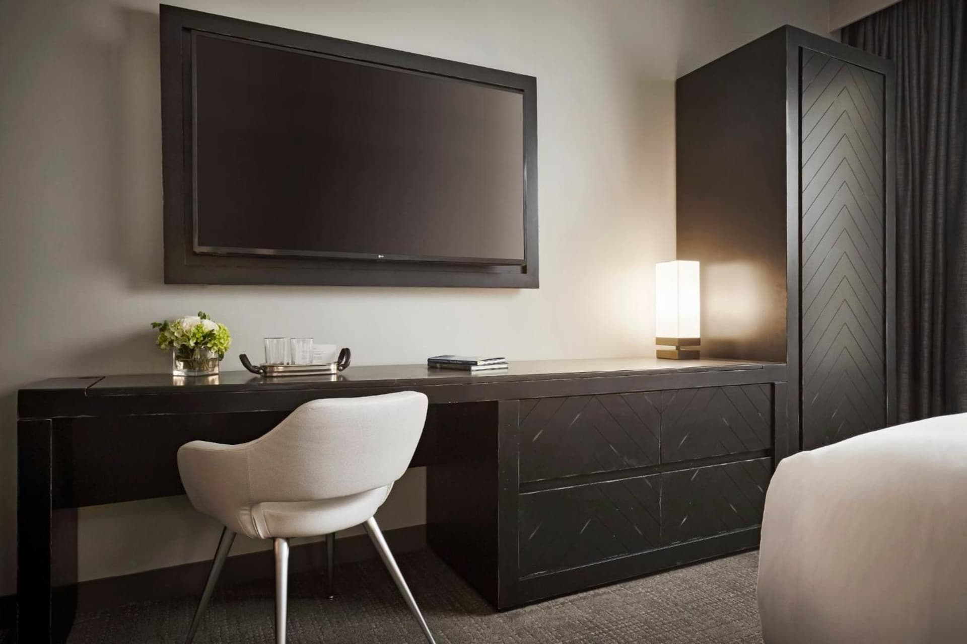 Archer Hotel Tysons gallery photo in Tysons Corner, VA — image 37