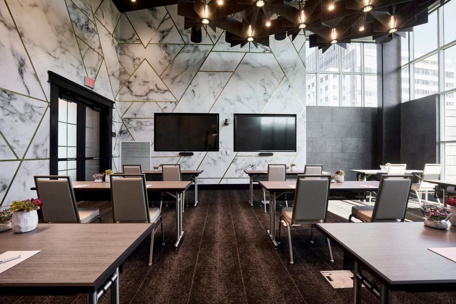 Archer Hotel Tysons gallery photo in Tysons Corner, VA — image 42