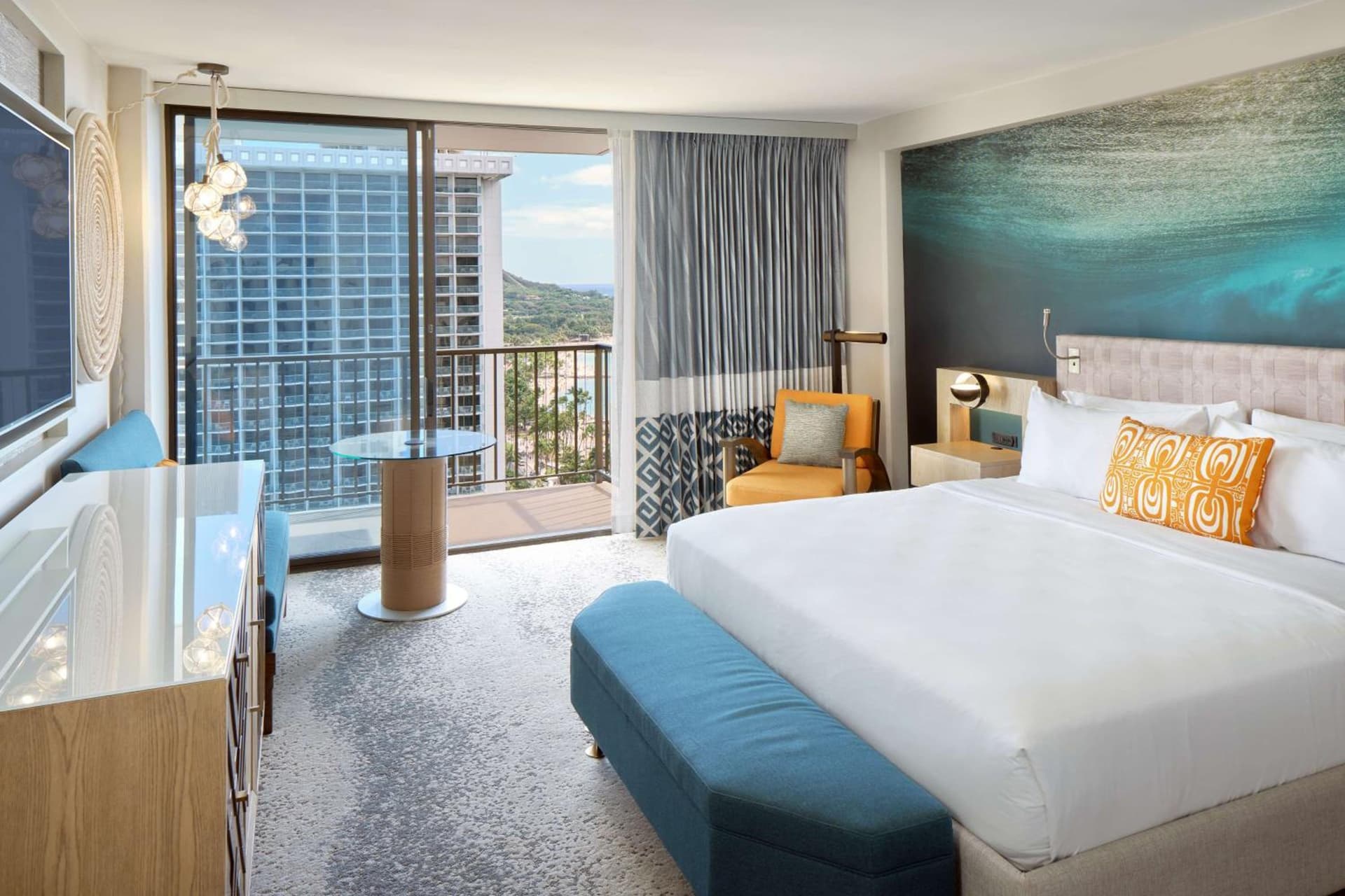 OUTRIGGER Waikiki Beachcomber Hotel gallery photo in Honolulu, HI — image 37