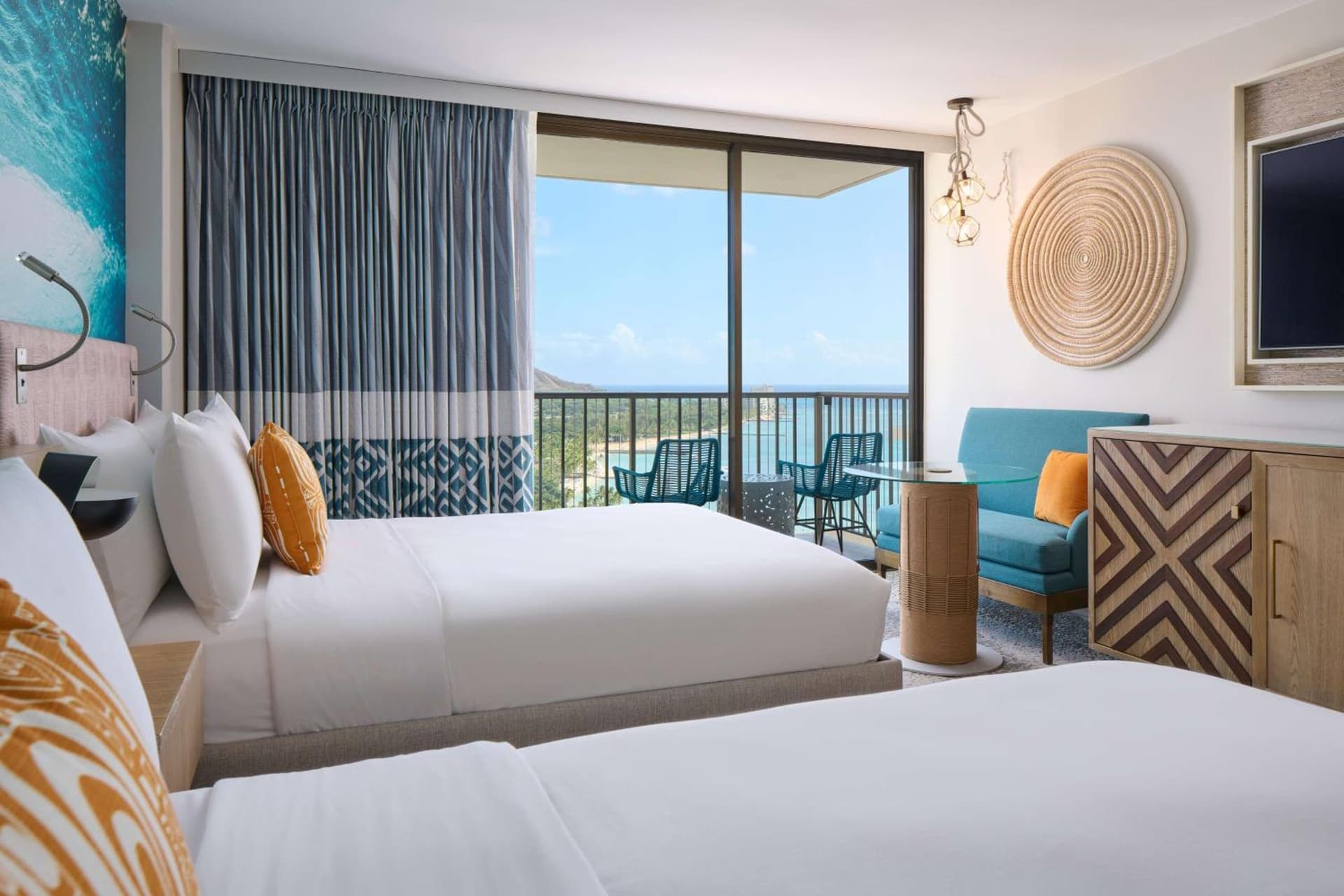 OUTRIGGER Waikiki Beachcomber Hotel gallery photo in Honolulu, HI — image 82