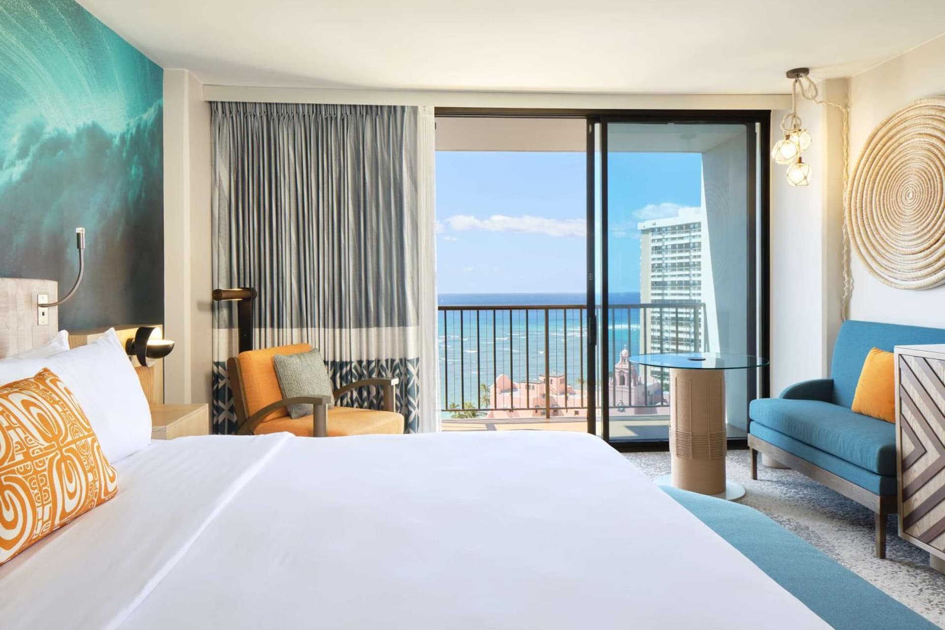 OUTRIGGER Waikiki Beachcomber Hotel gallery photo in Honolulu, HI — image 60