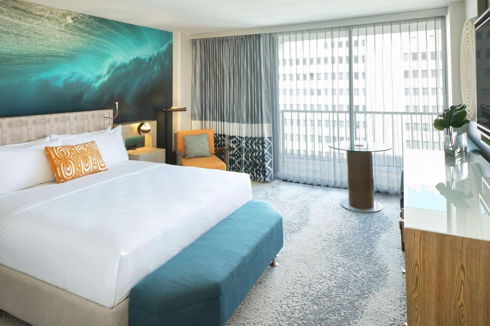 OUTRIGGER Waikiki Beachcomber Hotel gallery photo in Honolulu, HI — image 102